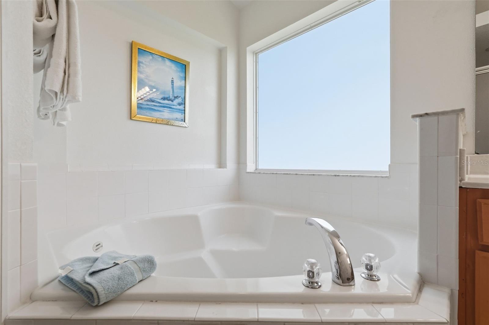 Image 38 of 60 For 8595 Sunrise Key Drive