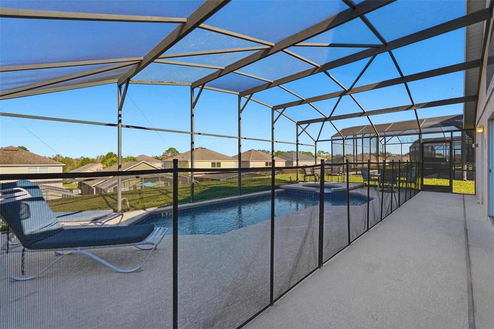 Image 40 of 60 For 8595 Sunrise Key Drive