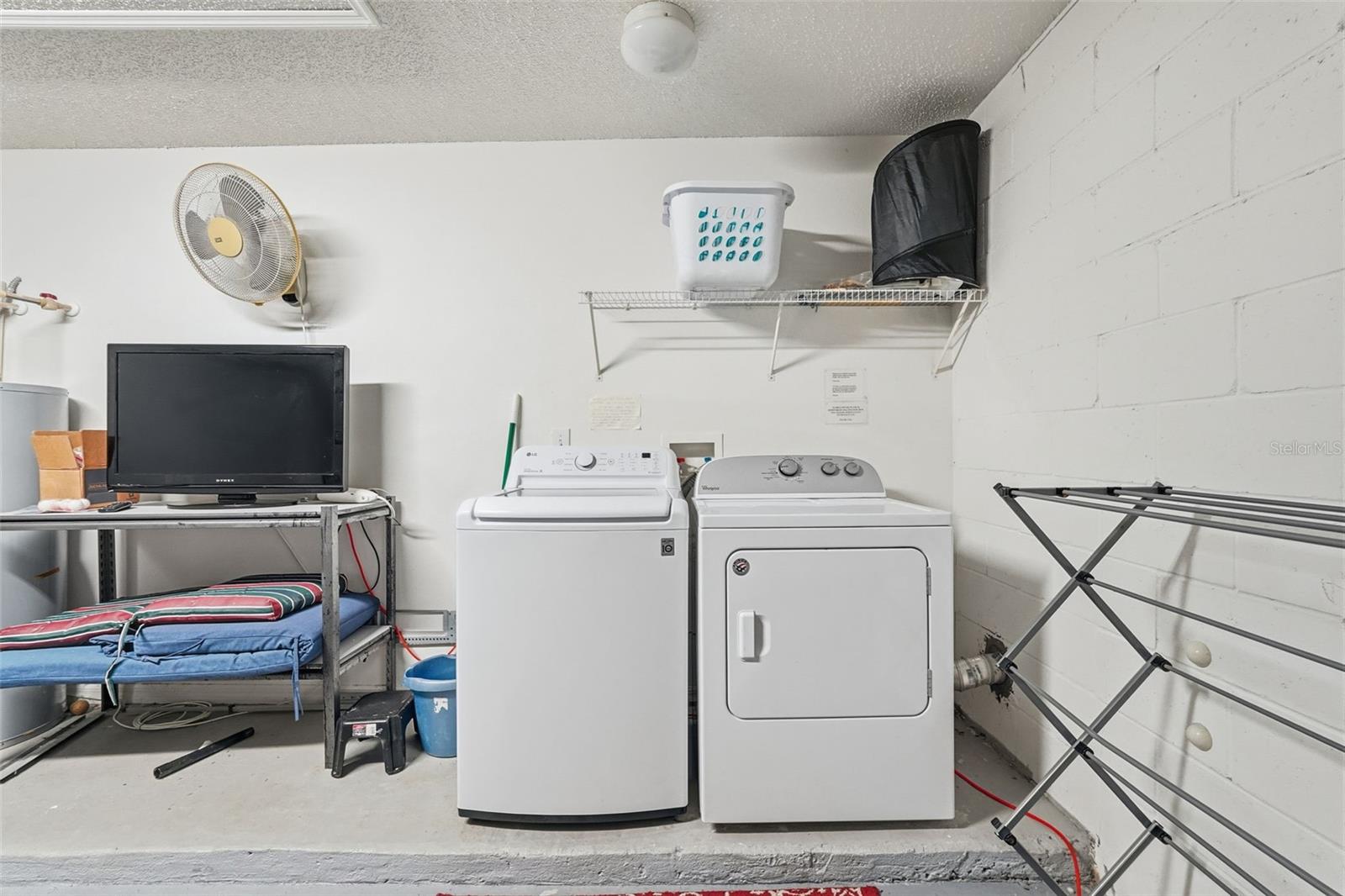 Image 7 of 60 For 8595 Sunrise Key Drive