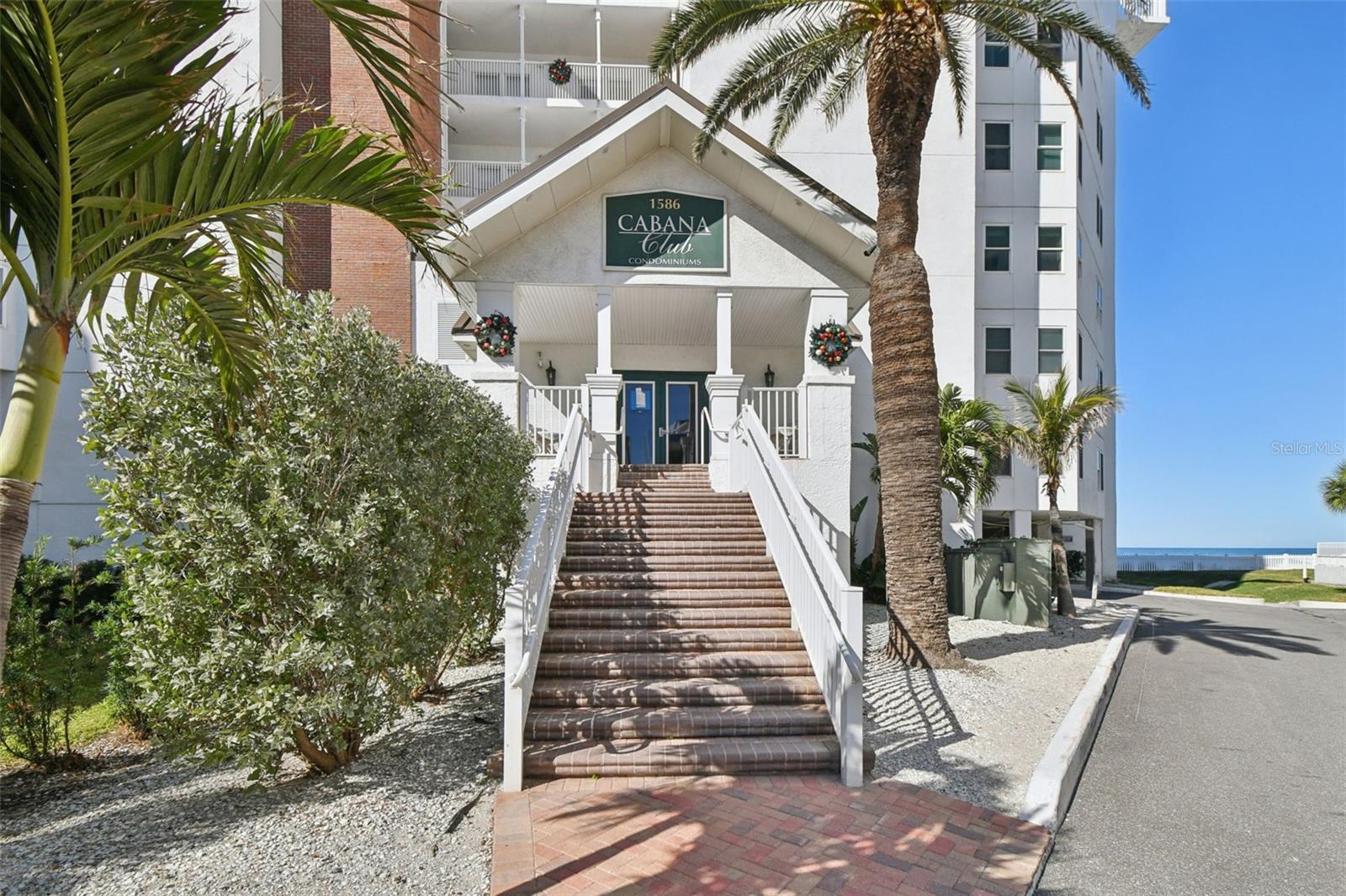 Image 36 of 47 For 1586 Gulf Boulevard 2502