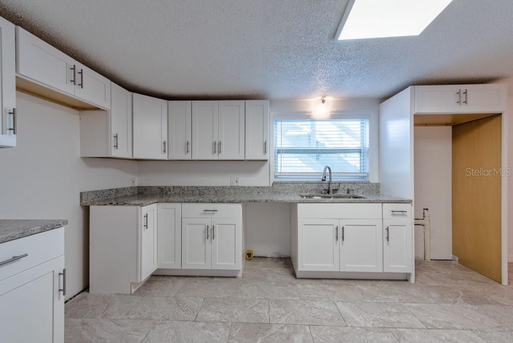 Image 10 of 55 For 6805 Faul Street