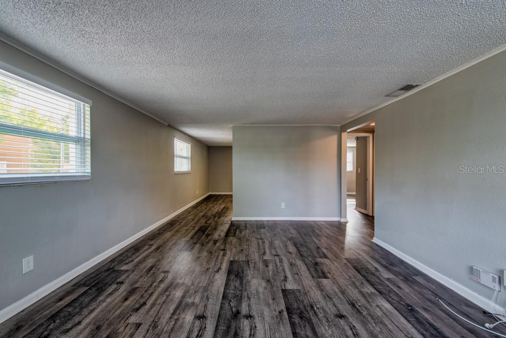 Image 22 of 55 For 6805 Faul Street