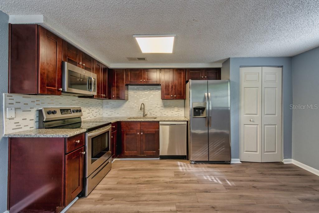 Image 39 of 55 For 6805 Faul Street