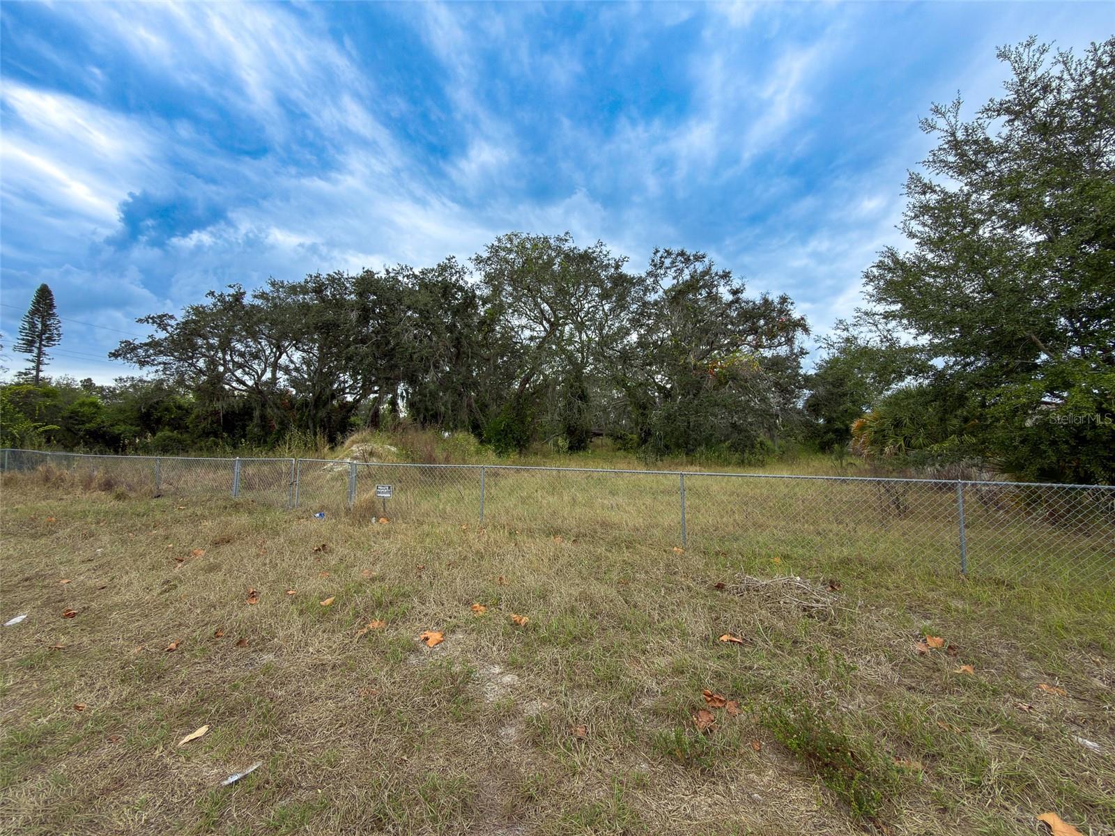 Image 3 of 14 For 9947 Cowley Road