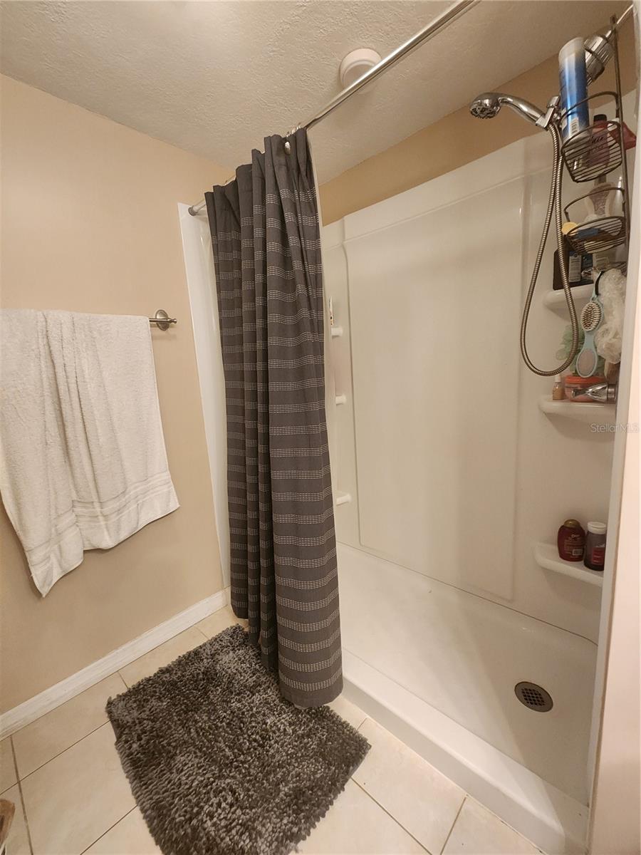 Image 12 of 17 For 2579 Countryside Boulevard 1204