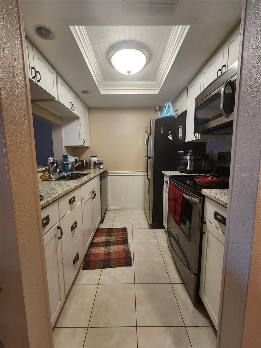 Image 6 of 17 For 2579 Countryside Boulevard 1204