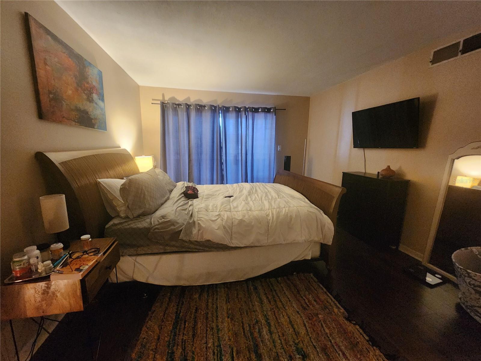 Image 9 of 17 For 2579 Countryside Boulevard 1204