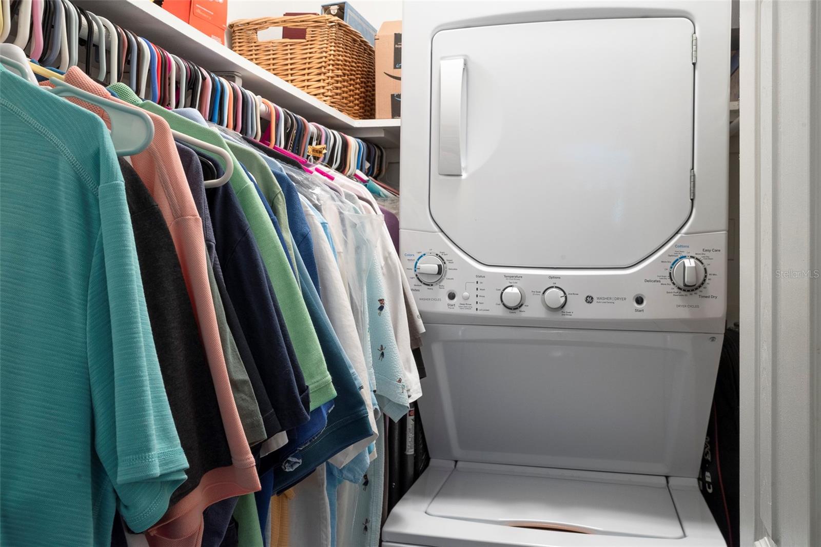 Image 18 of 45 For 215 Seahorse Drive Se D