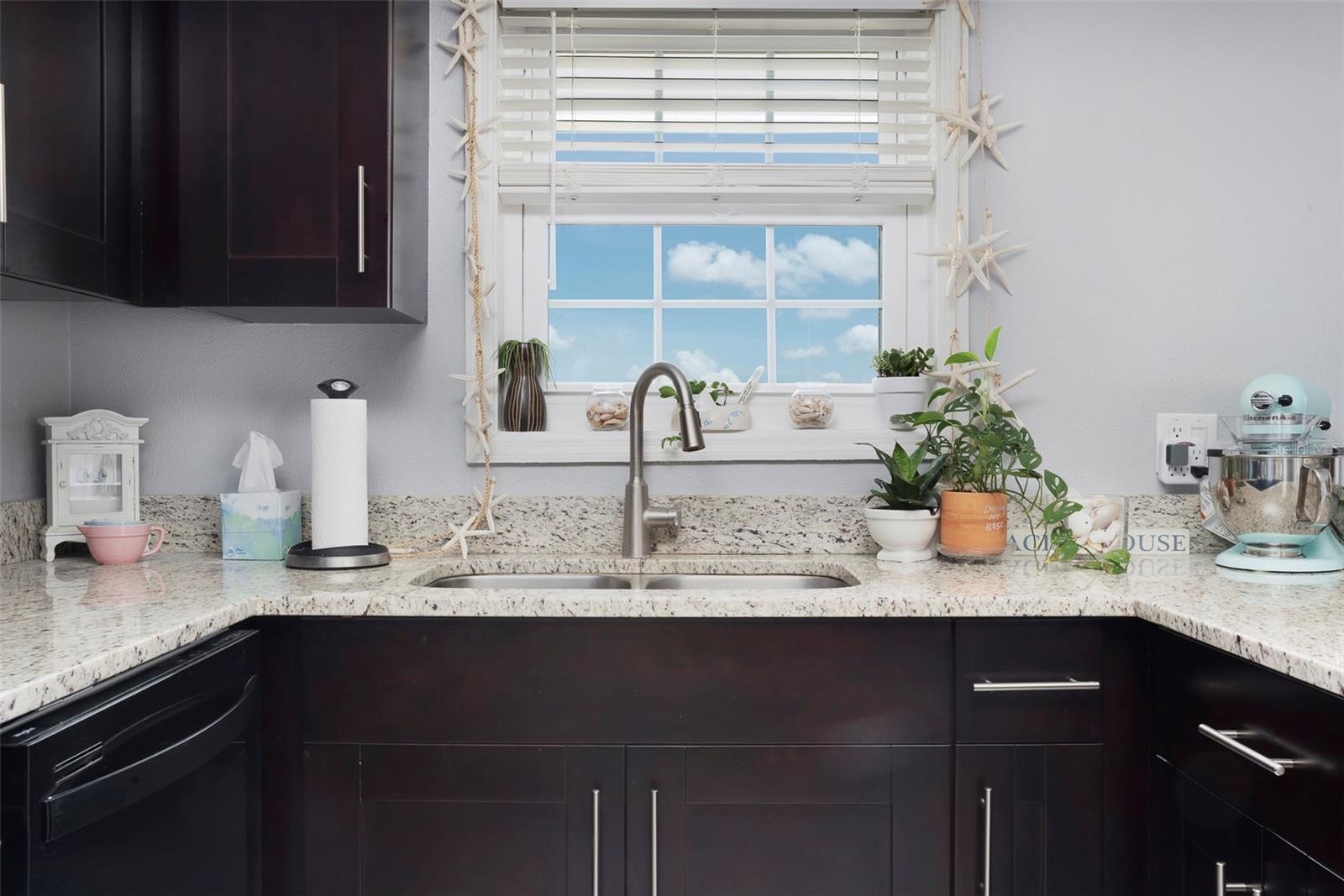 Image 8 of 45 For 215 Seahorse Drive Se D