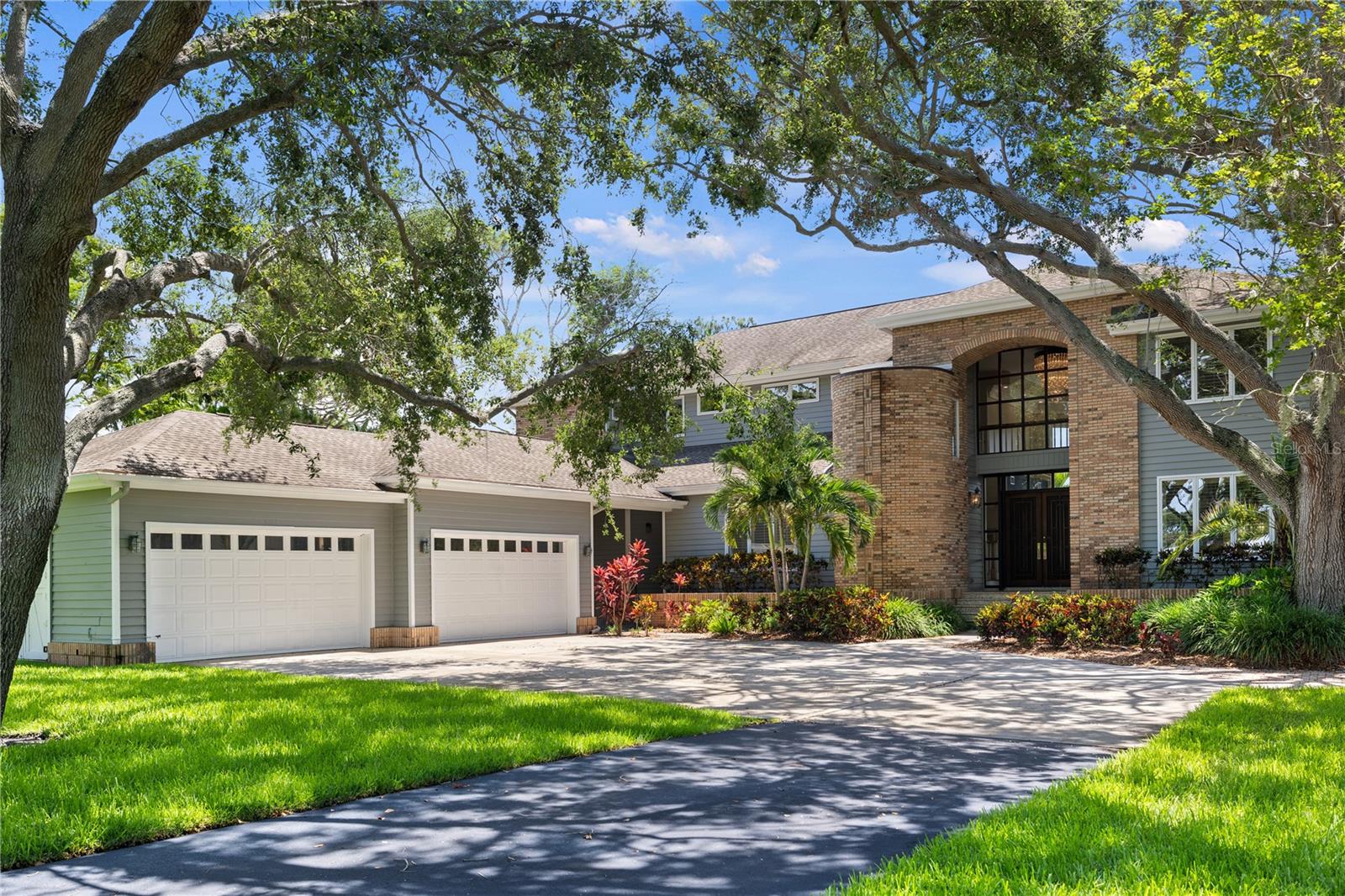 Details for 6363 Burning Tree Drive, SEMINOLE, FL 33777