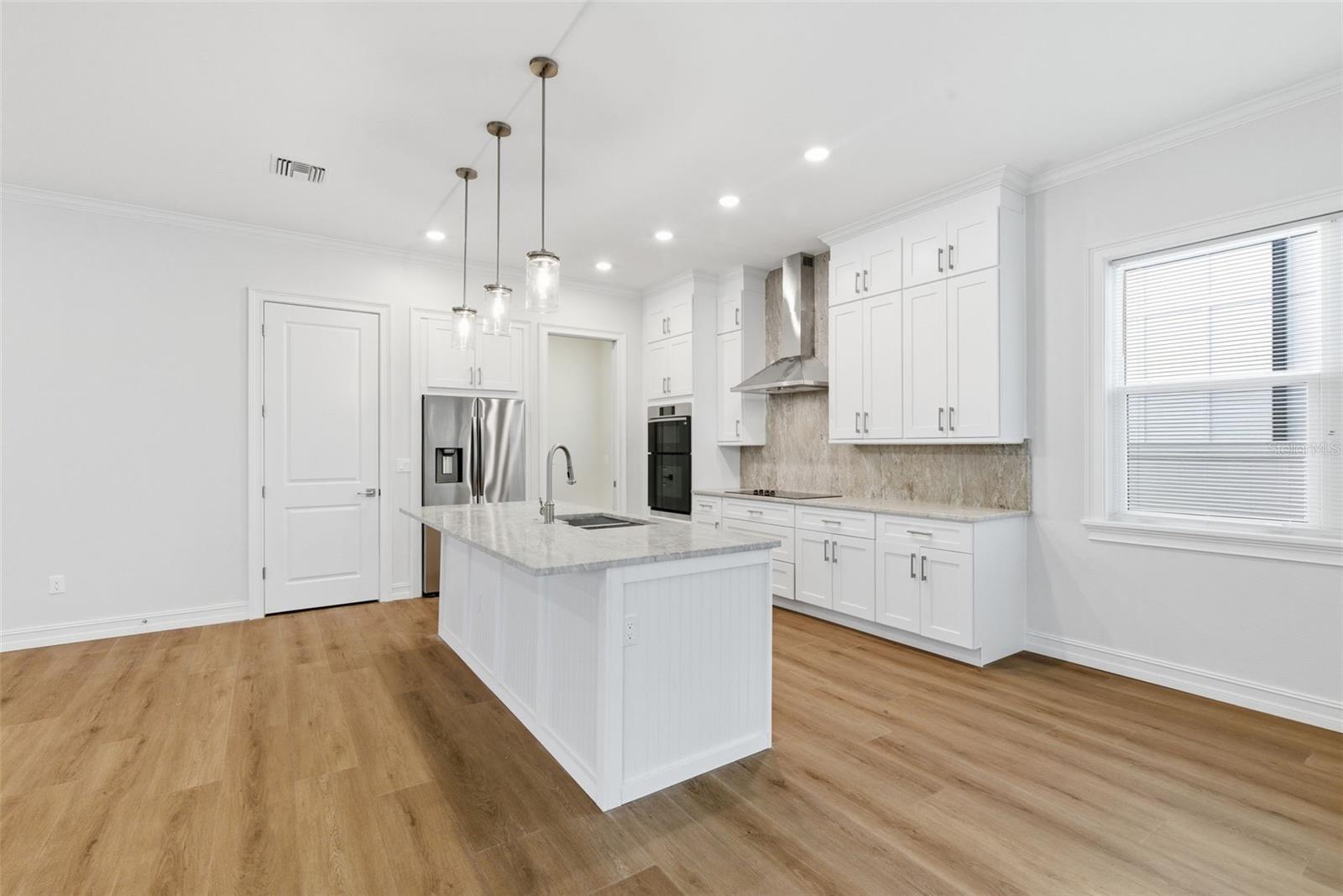 Image 10 of 43 For 3809 71st Street N