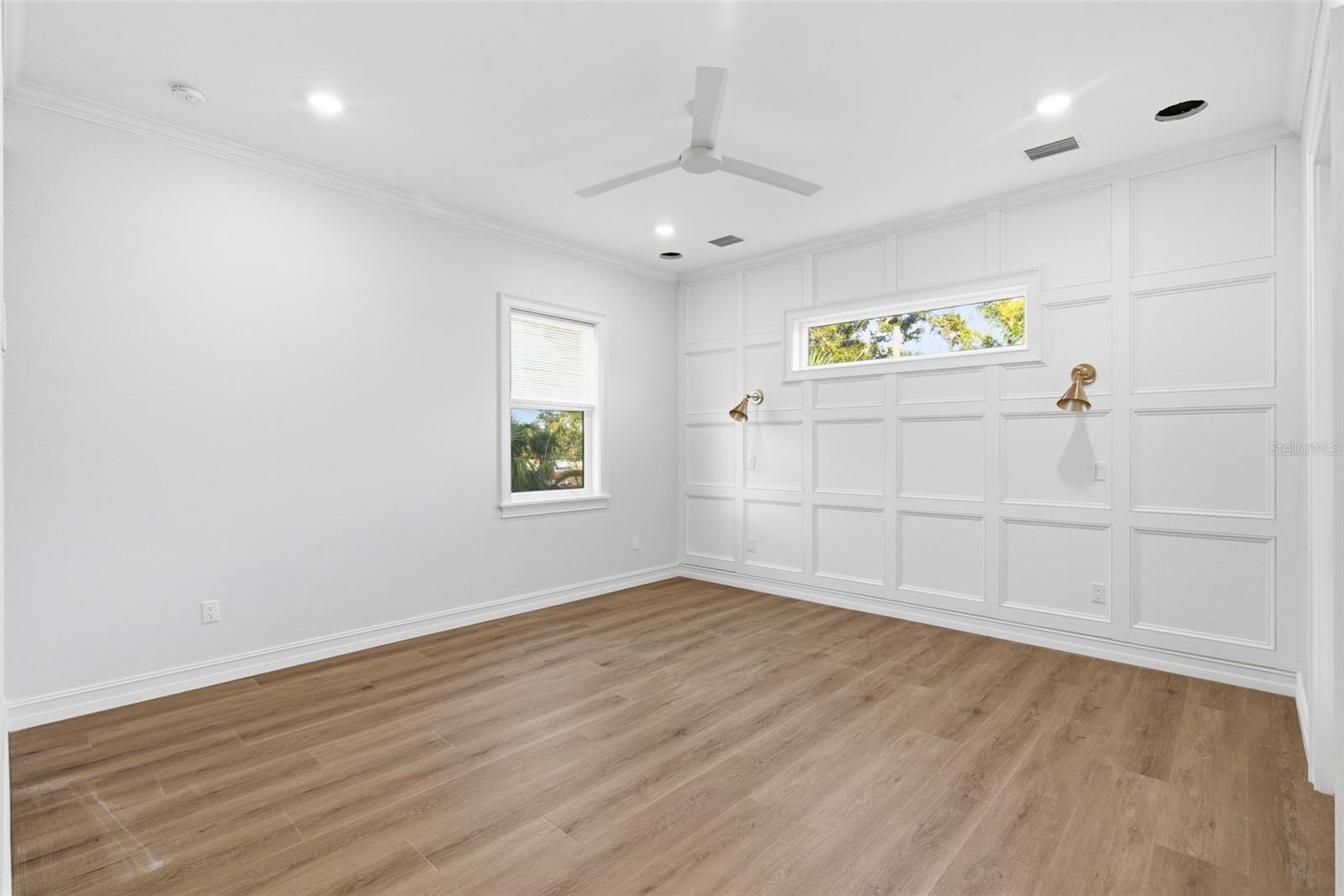 Image 21 of 43 For 3809 71st Street N