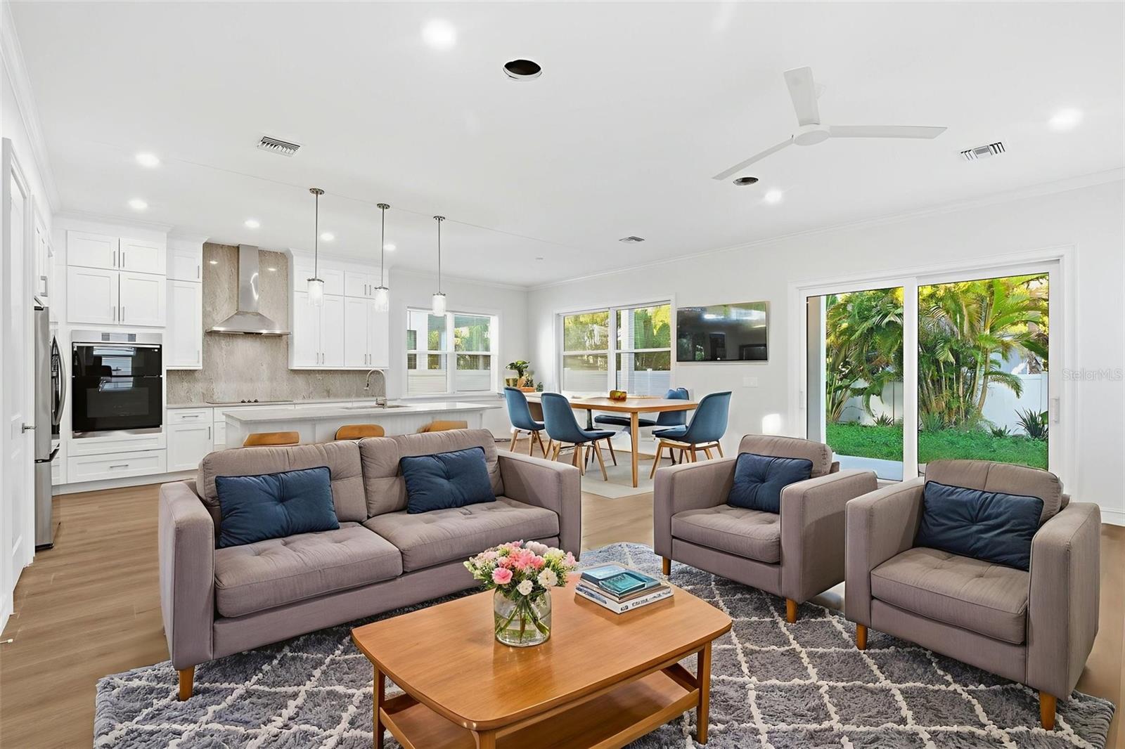 Image 7 of 43 For 3809 71st Street N