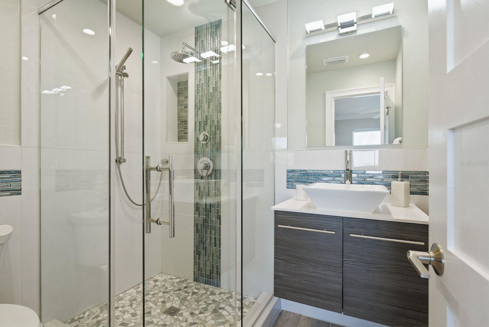 Image 31 of 69 For 14521 Lynch Lane