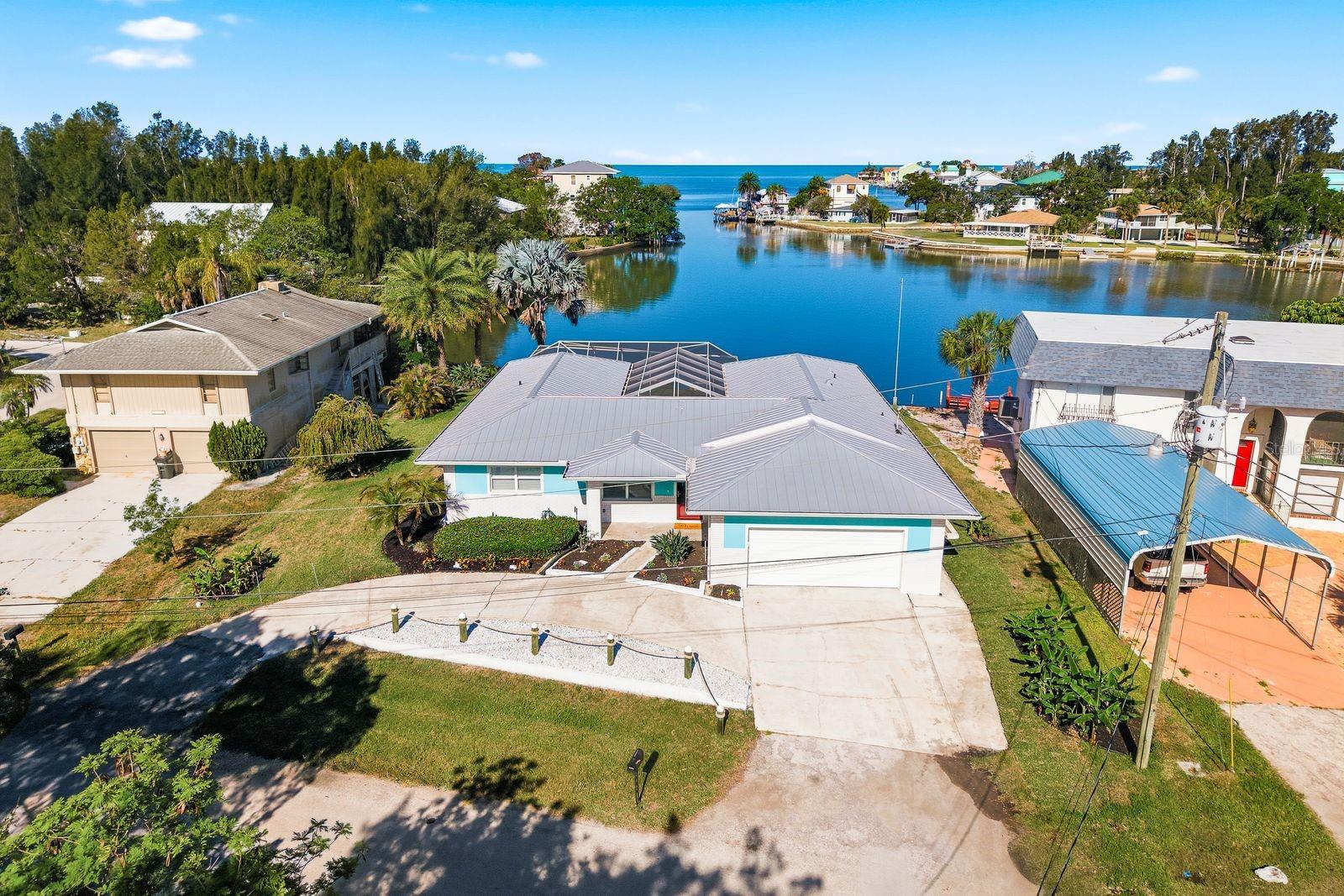 Image 4 of 69 For 14521 Lynch Lane