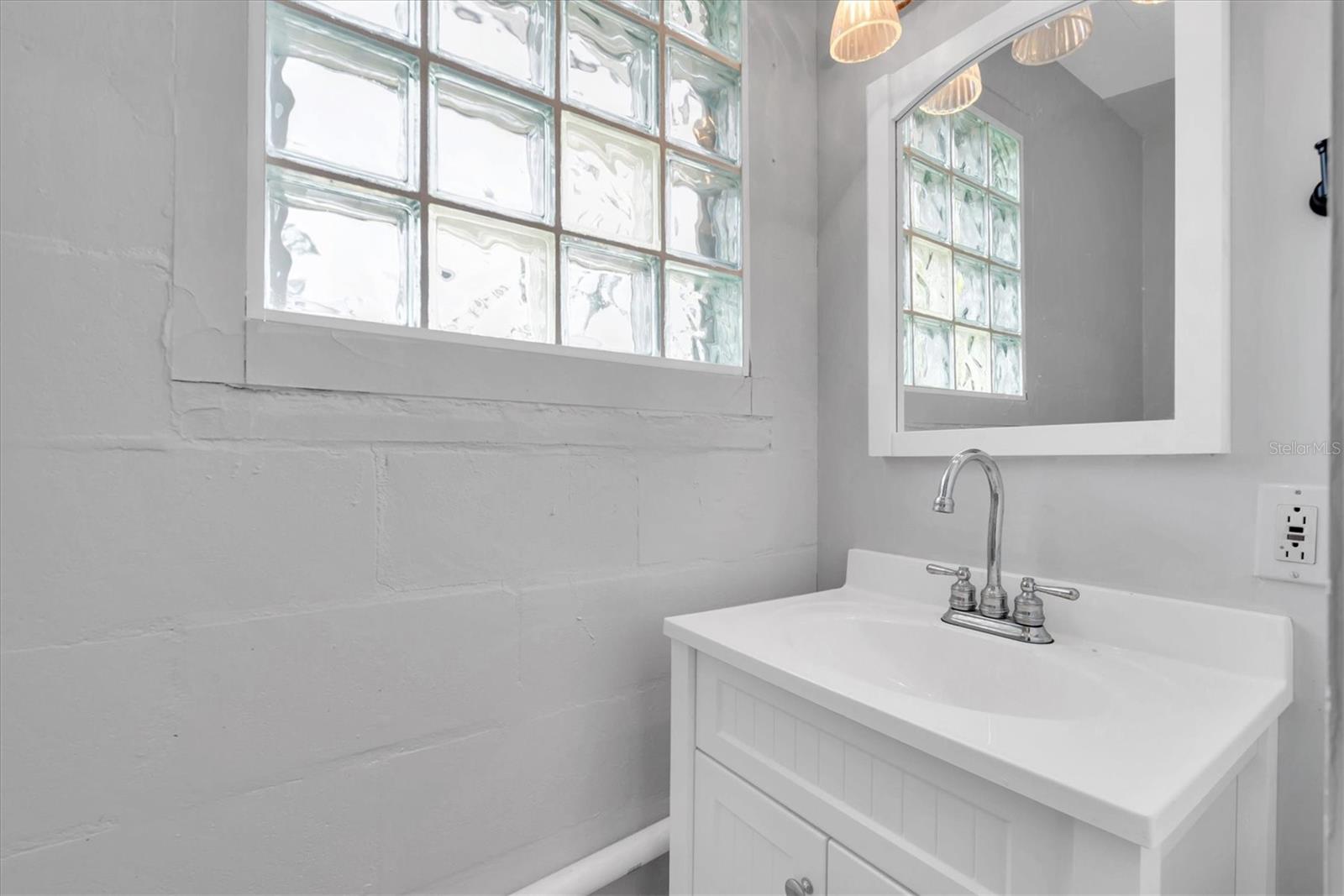 Image 22 of 34 For 10739 64th Avenue