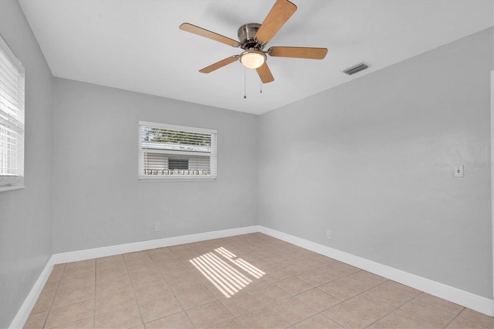 Image 23 of 34 For 10739 64th Avenue