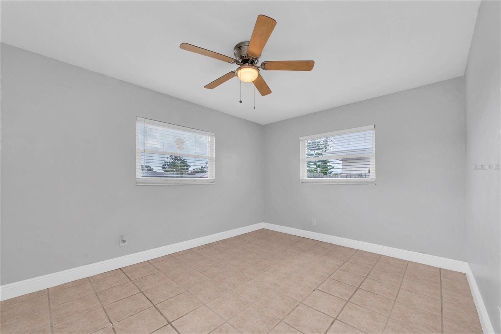 Image 25 of 34 For 10739 64th Avenue