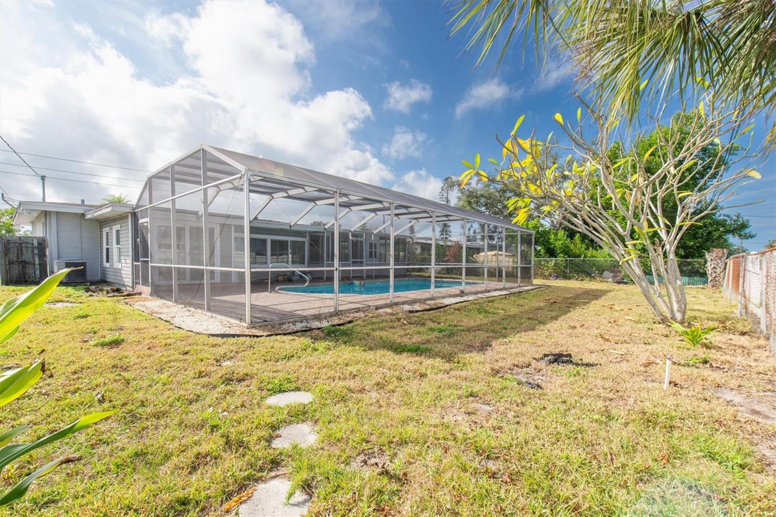 Image 32 of 34 For 10739 64th Avenue