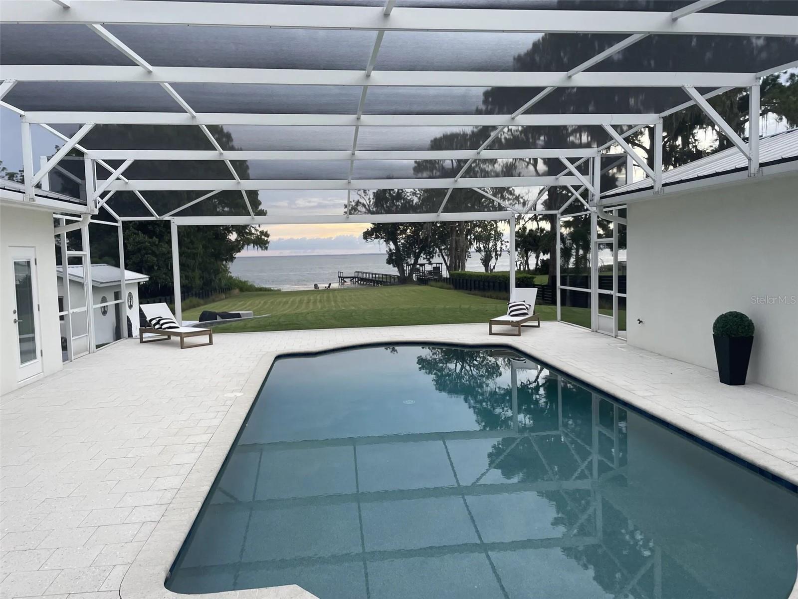 Image 12 of 17 For 1021 Temple Grove Place