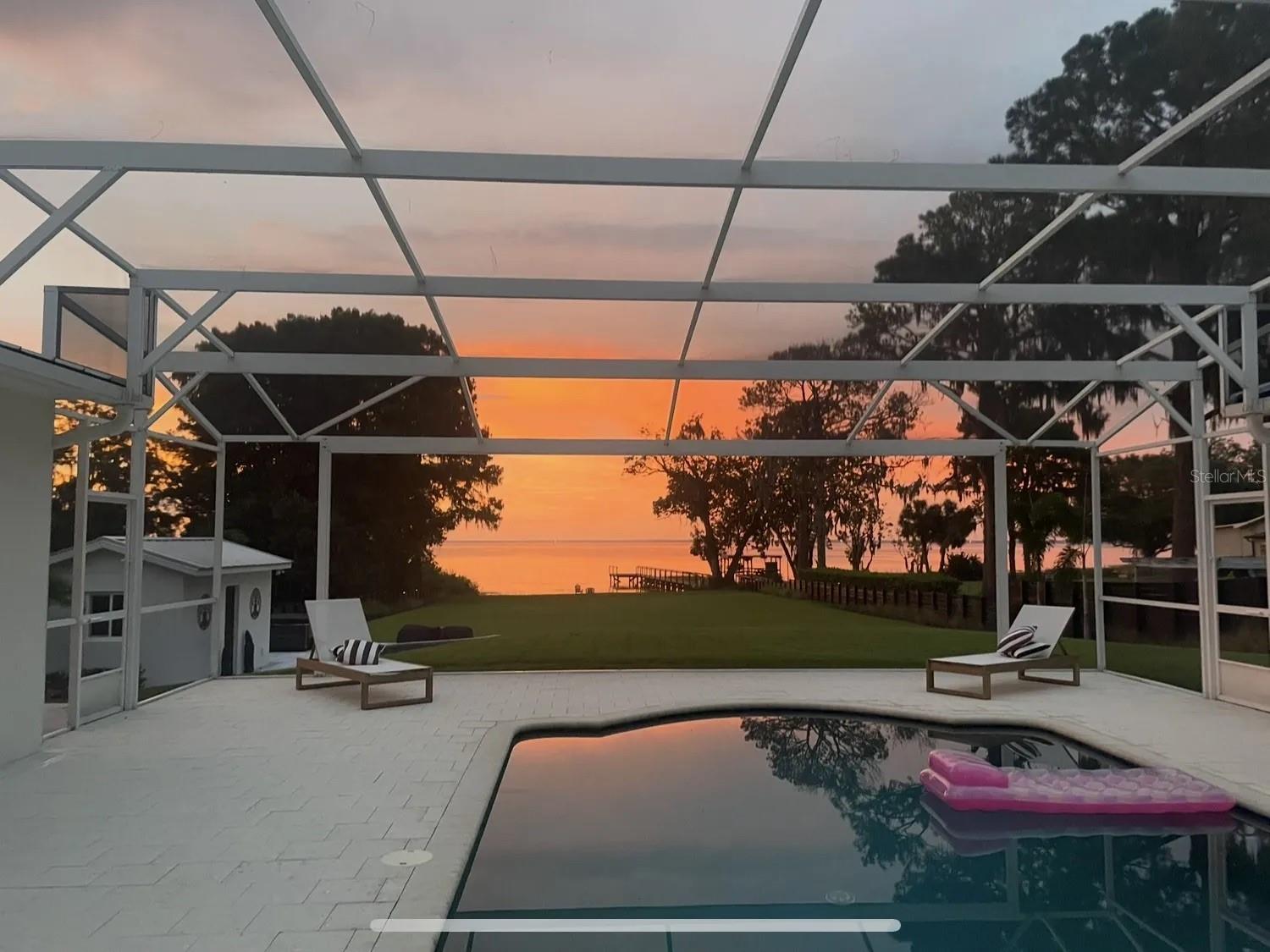 Image 14 of 17 For 1021 Temple Grove Place