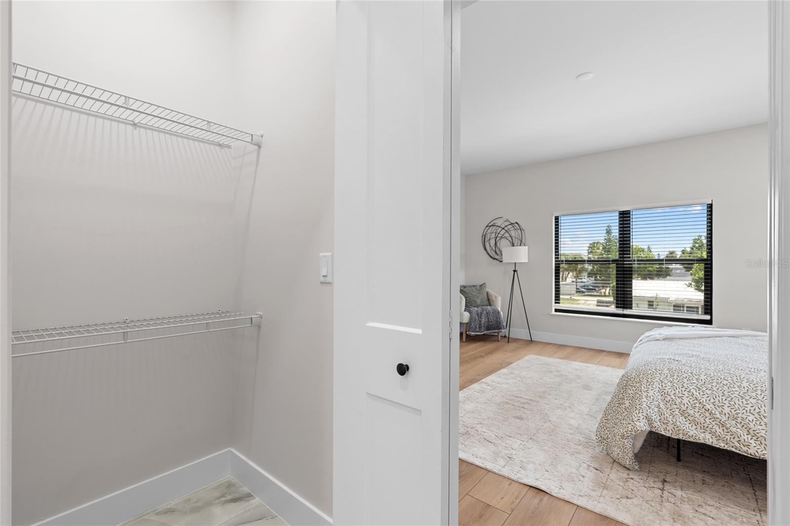 Listing photo id 23 for 4308 Gray Street 1