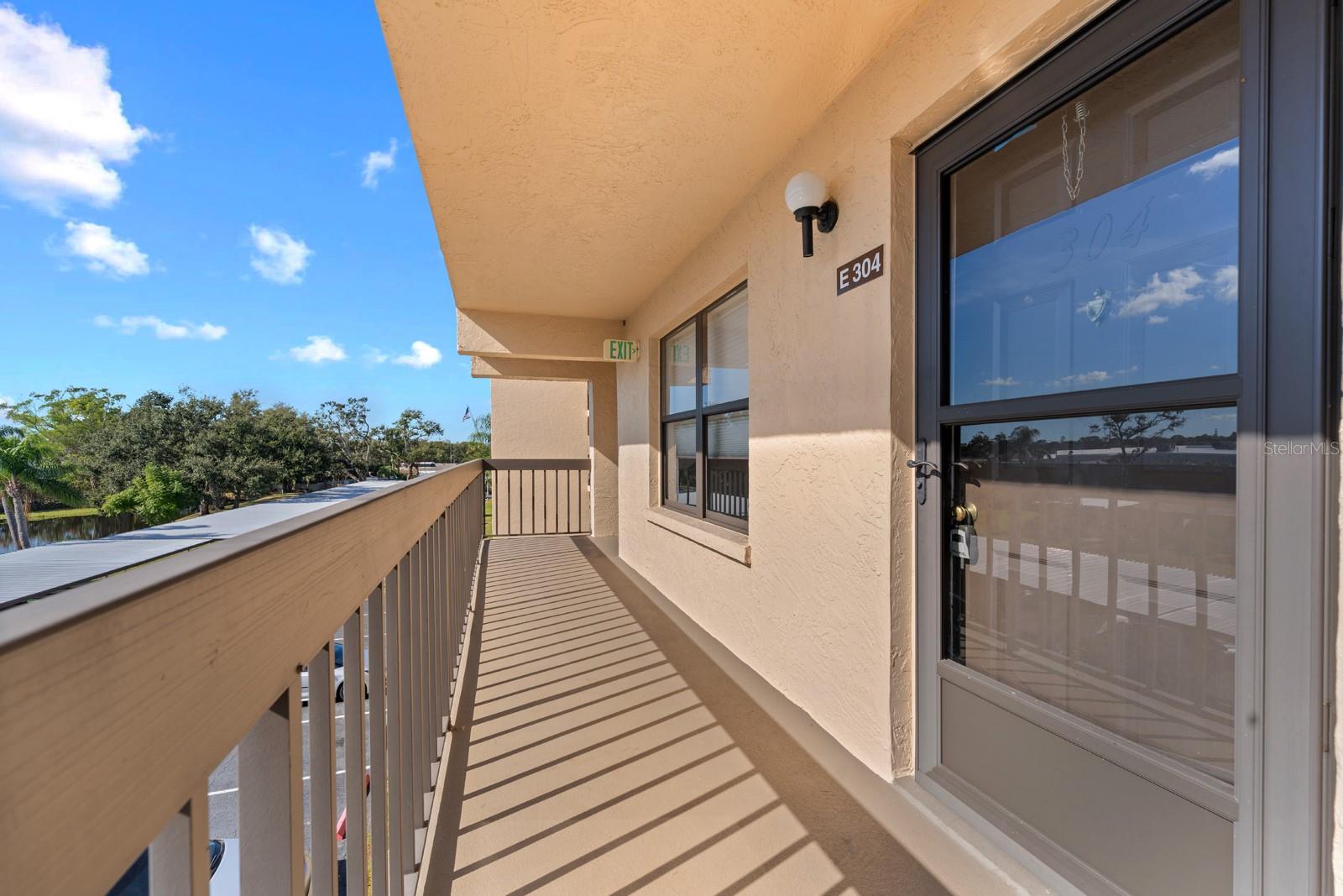 Image 17 of 25 For 505 30th Avenue W E304