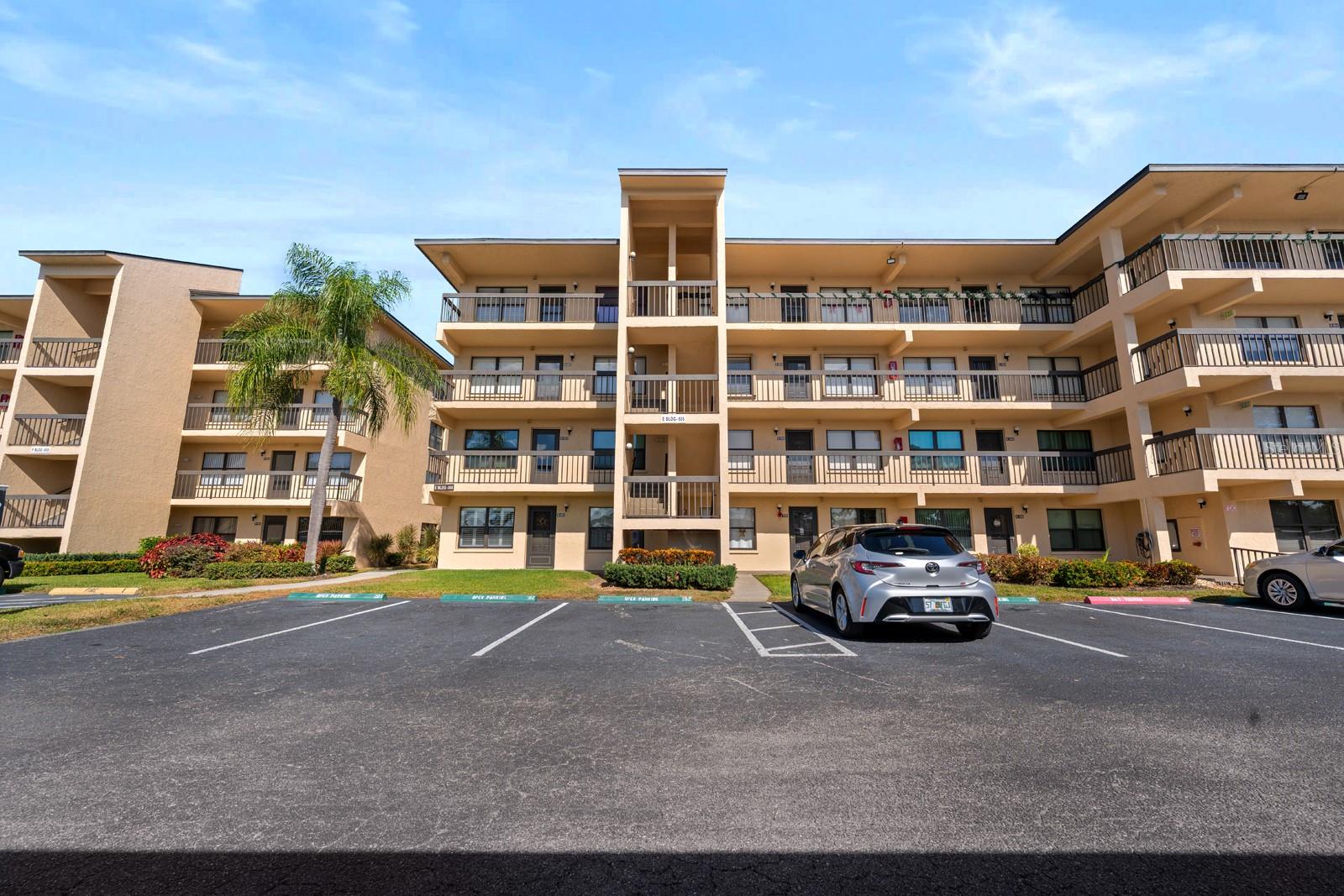 Image 24 of 25 For 505 30th Avenue W E304