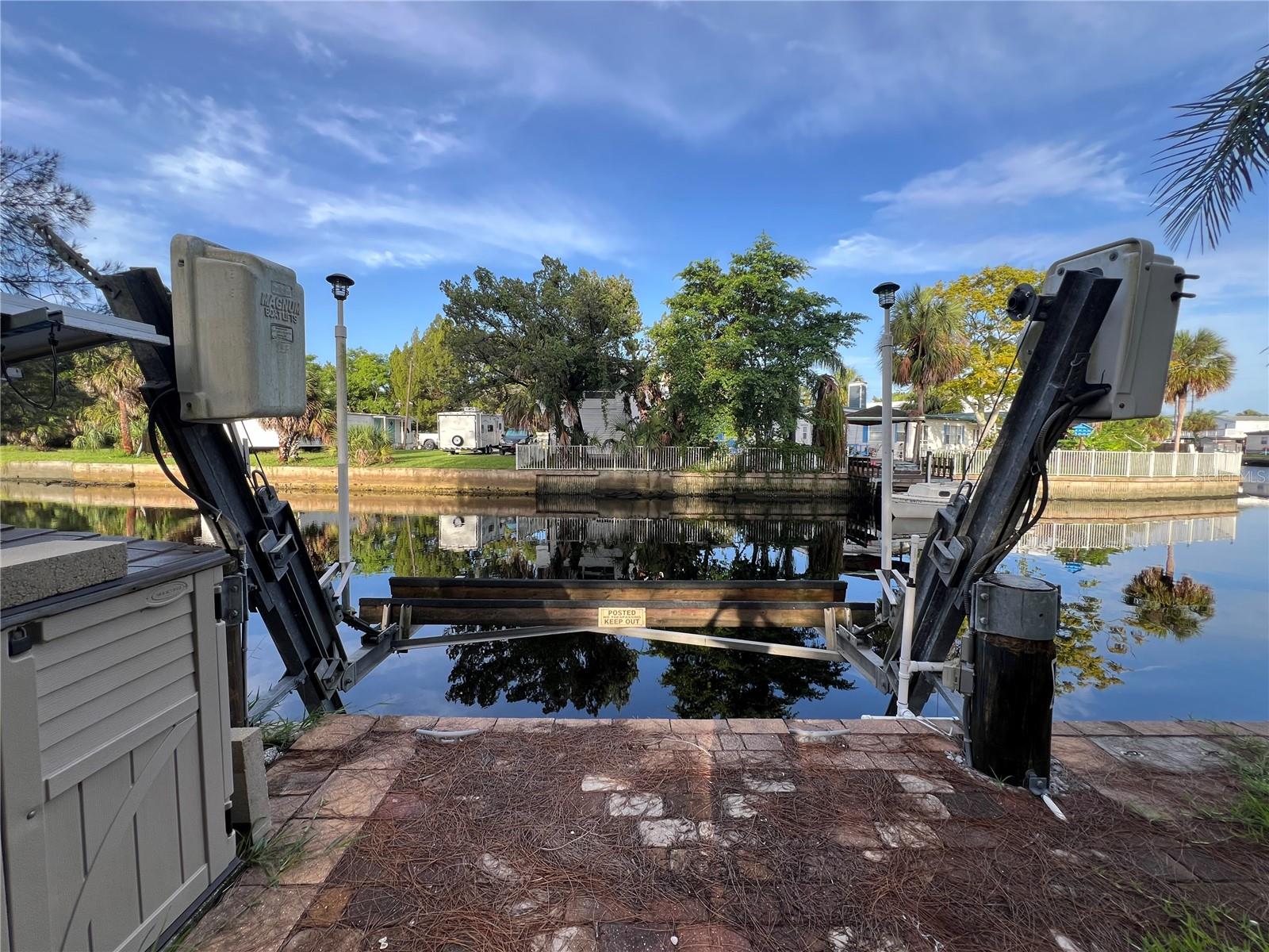 Listing photo id 22 for 14633 Williams Lane