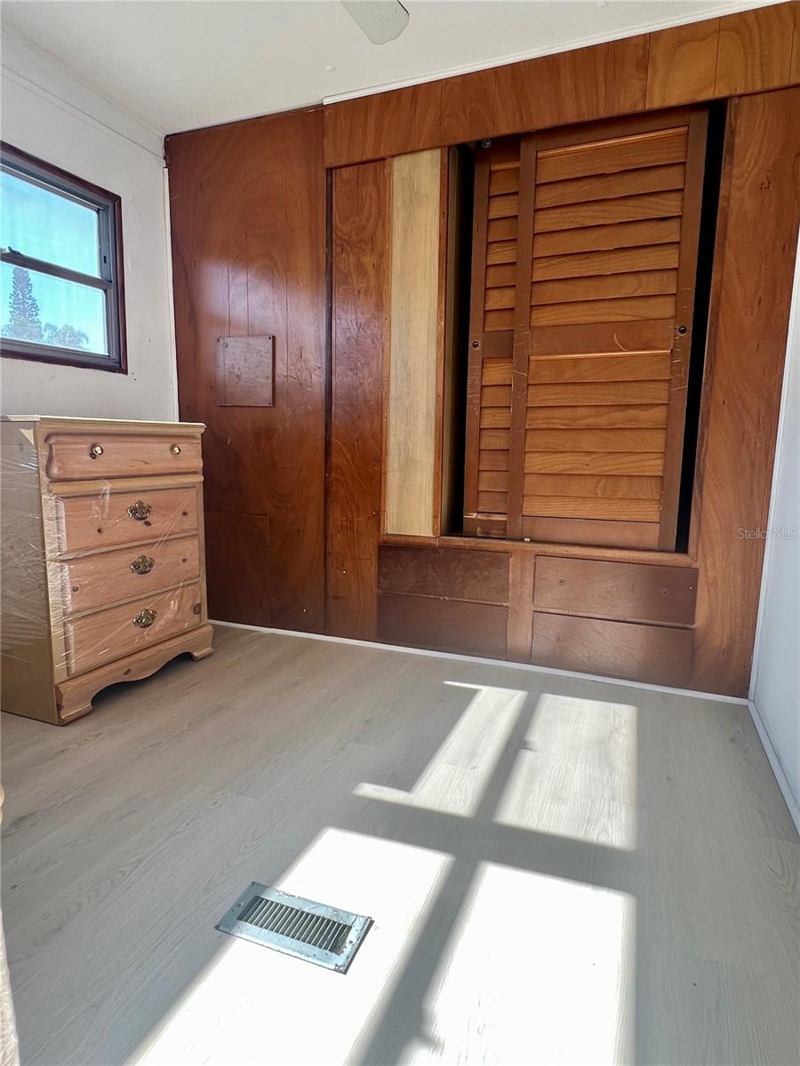 Image 19 of 38 For 209 Lark Drive