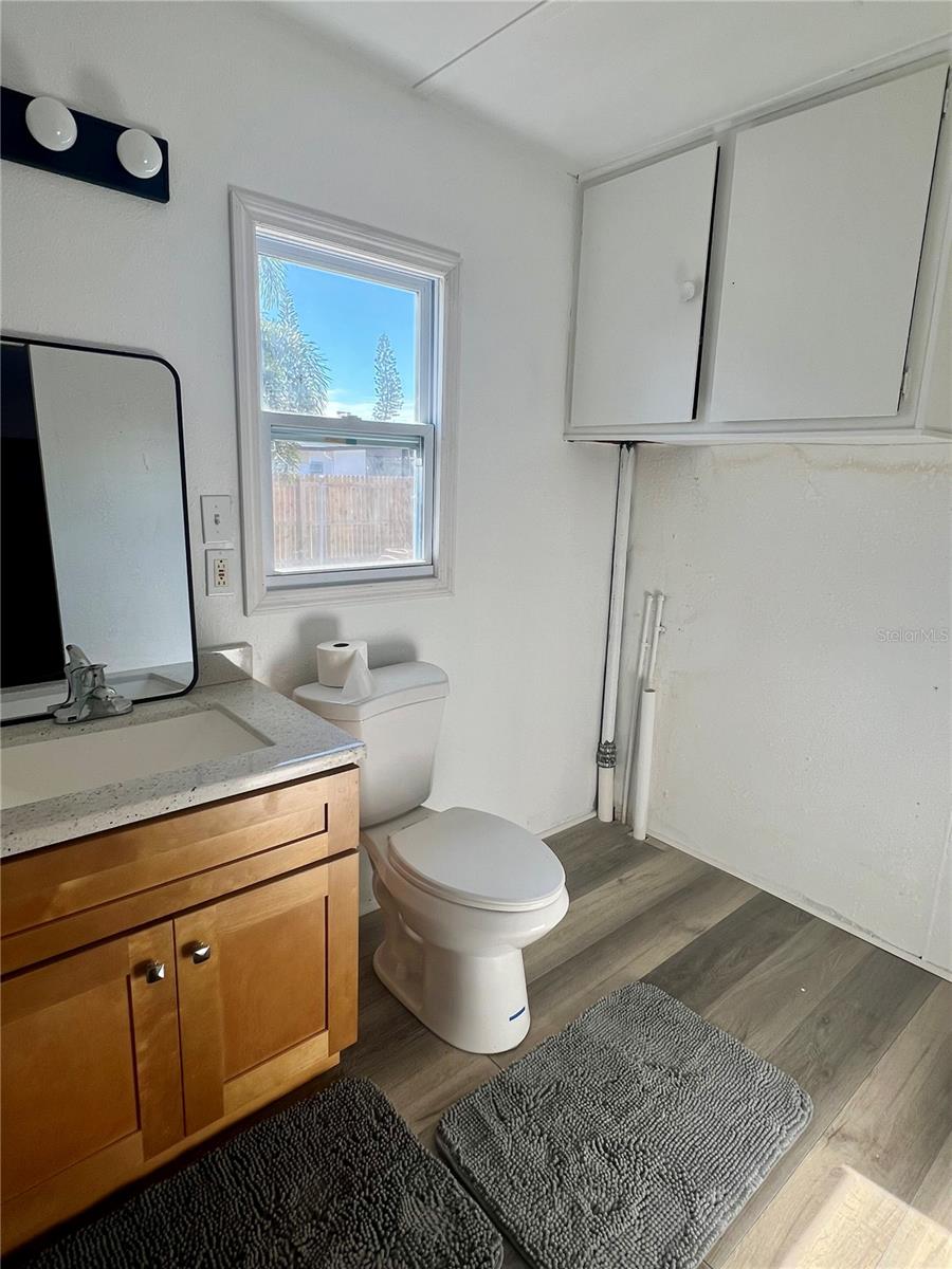 Image 22 of 38 For 209 Lark Drive