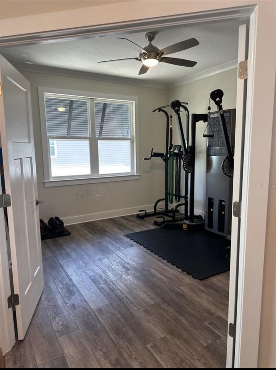 Image 11 of 27 For 1249 Savona Drive Ne