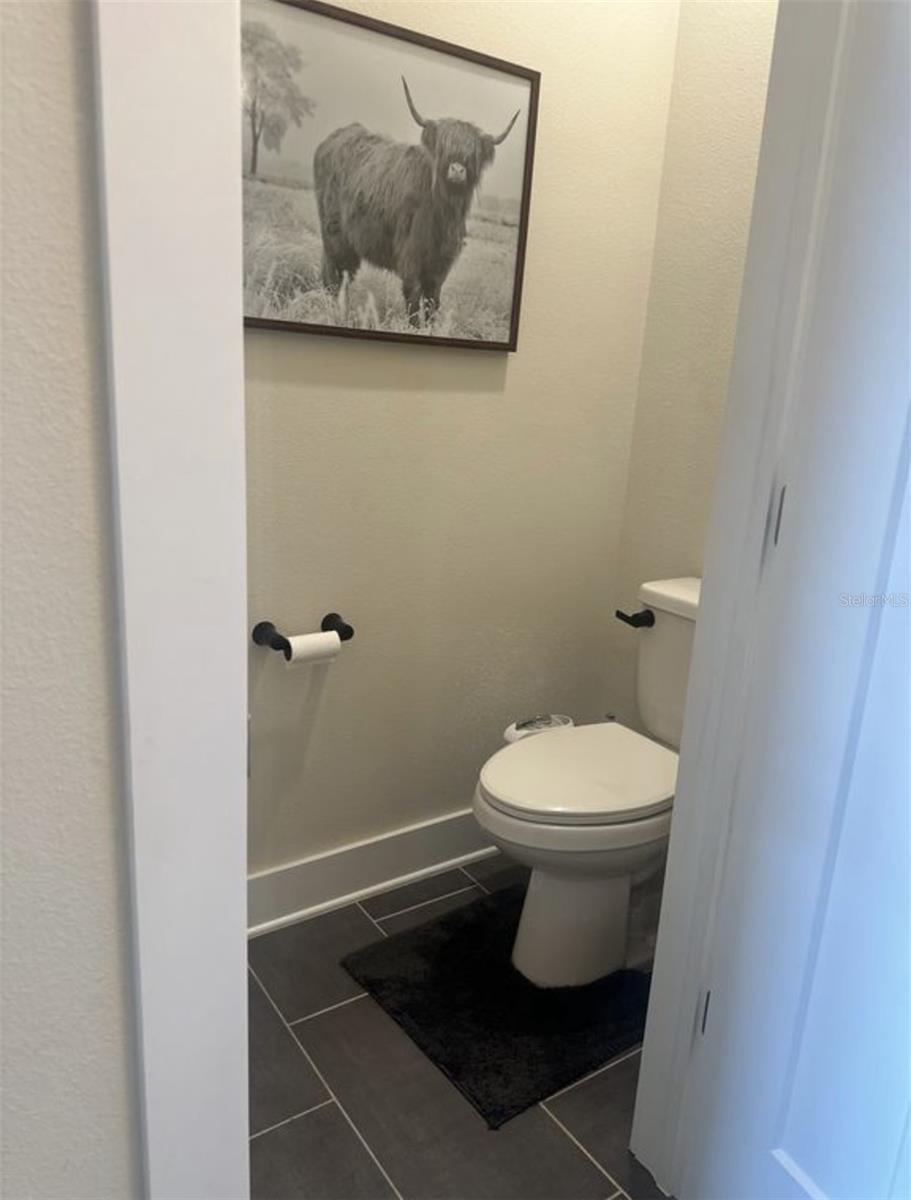 Image 18 of 27 For 1249 Savona Drive Ne