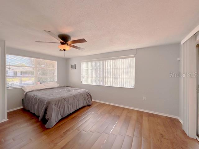 Listing photo id 1 for 7924 Halsey Drive