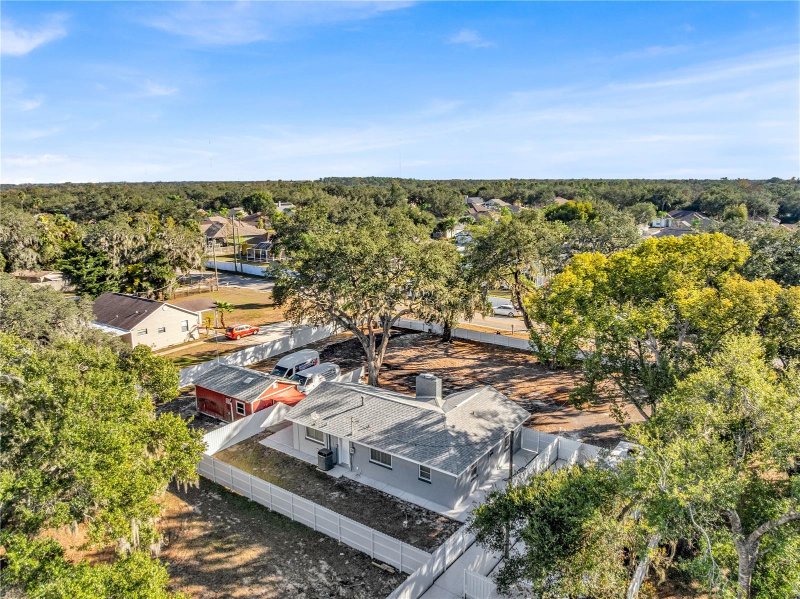 Image 28 of 29 For 11912 Mcmullen Loop