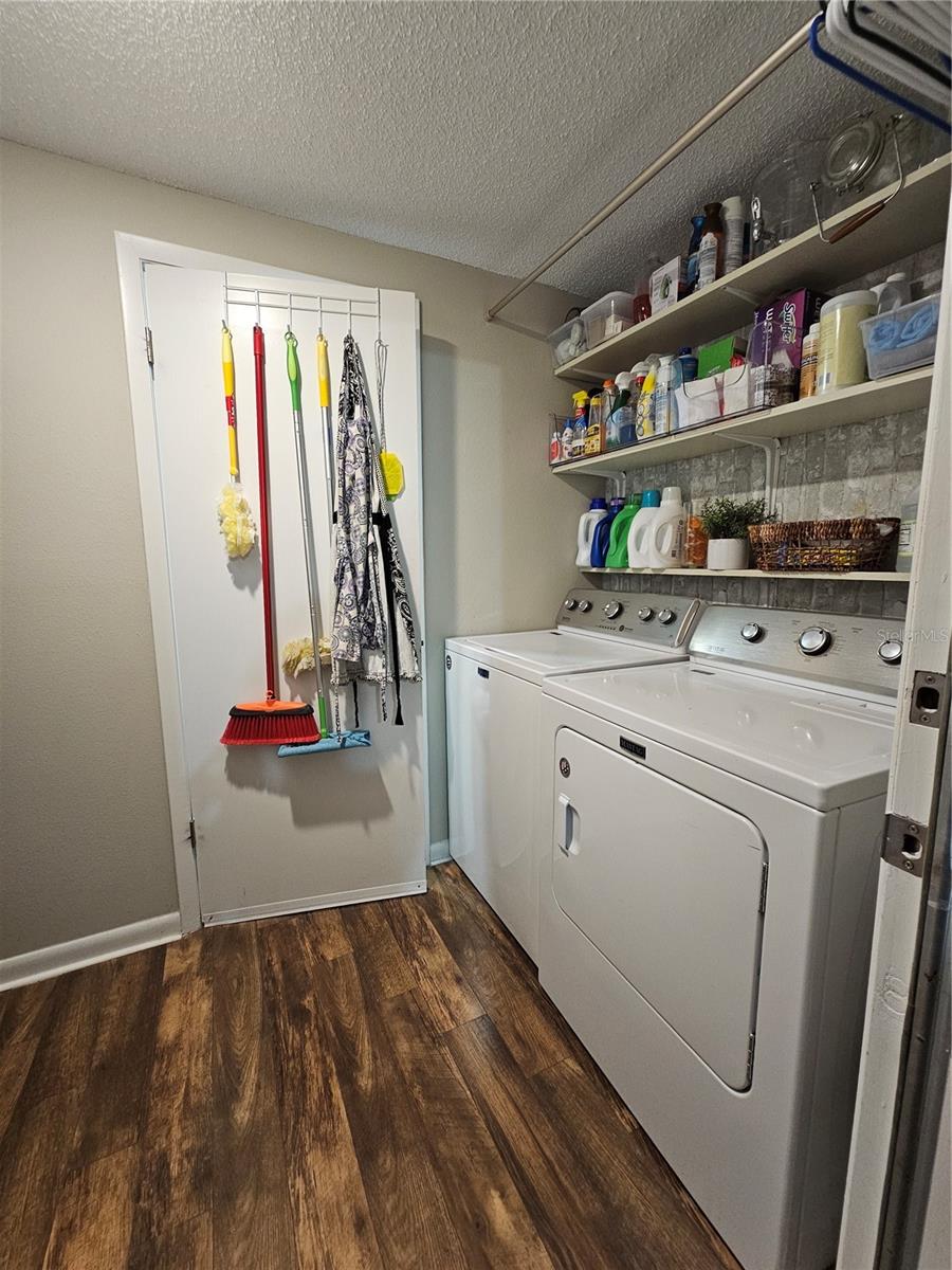 Image 27 of 31 For 7366 Monterey Boulevard