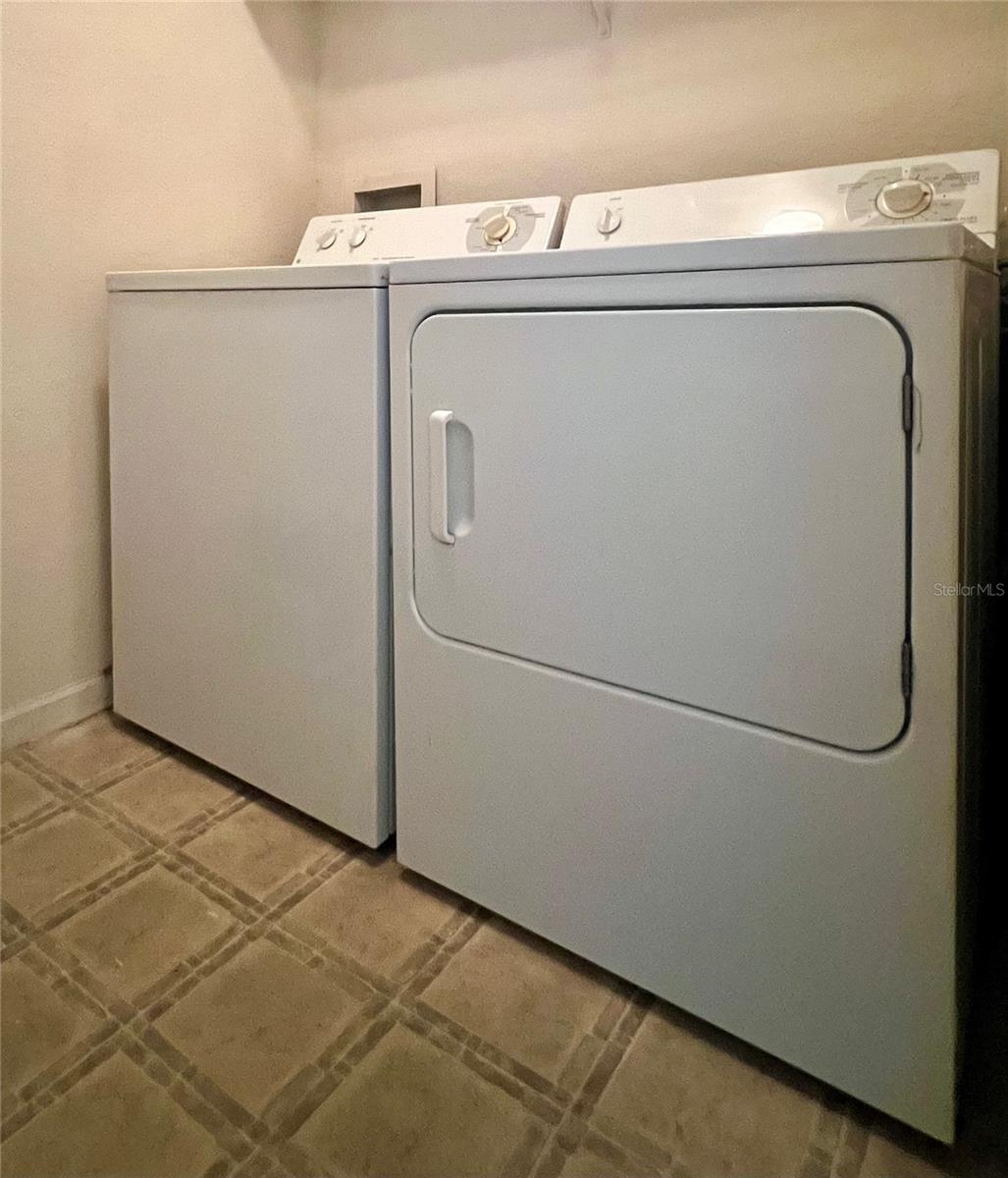 Image 19 of 20 For 17112 Carrington Park Drive 933