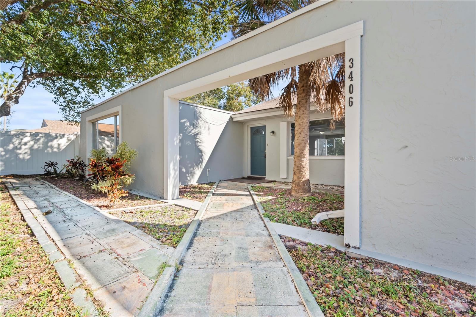 Image 2 of 33 For 3406 Overland Drive