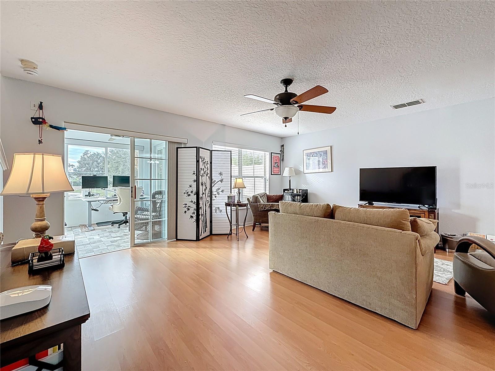 Image 18 of 57 For 2058 Sun Down Drive