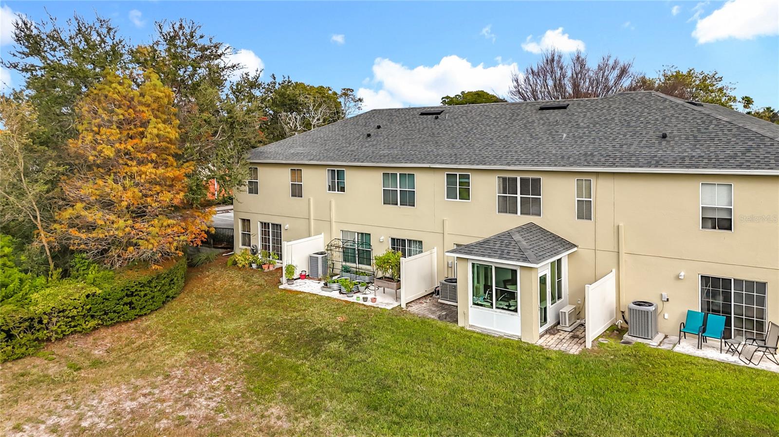 Image 49 of 57 For 2058 Sun Down Drive