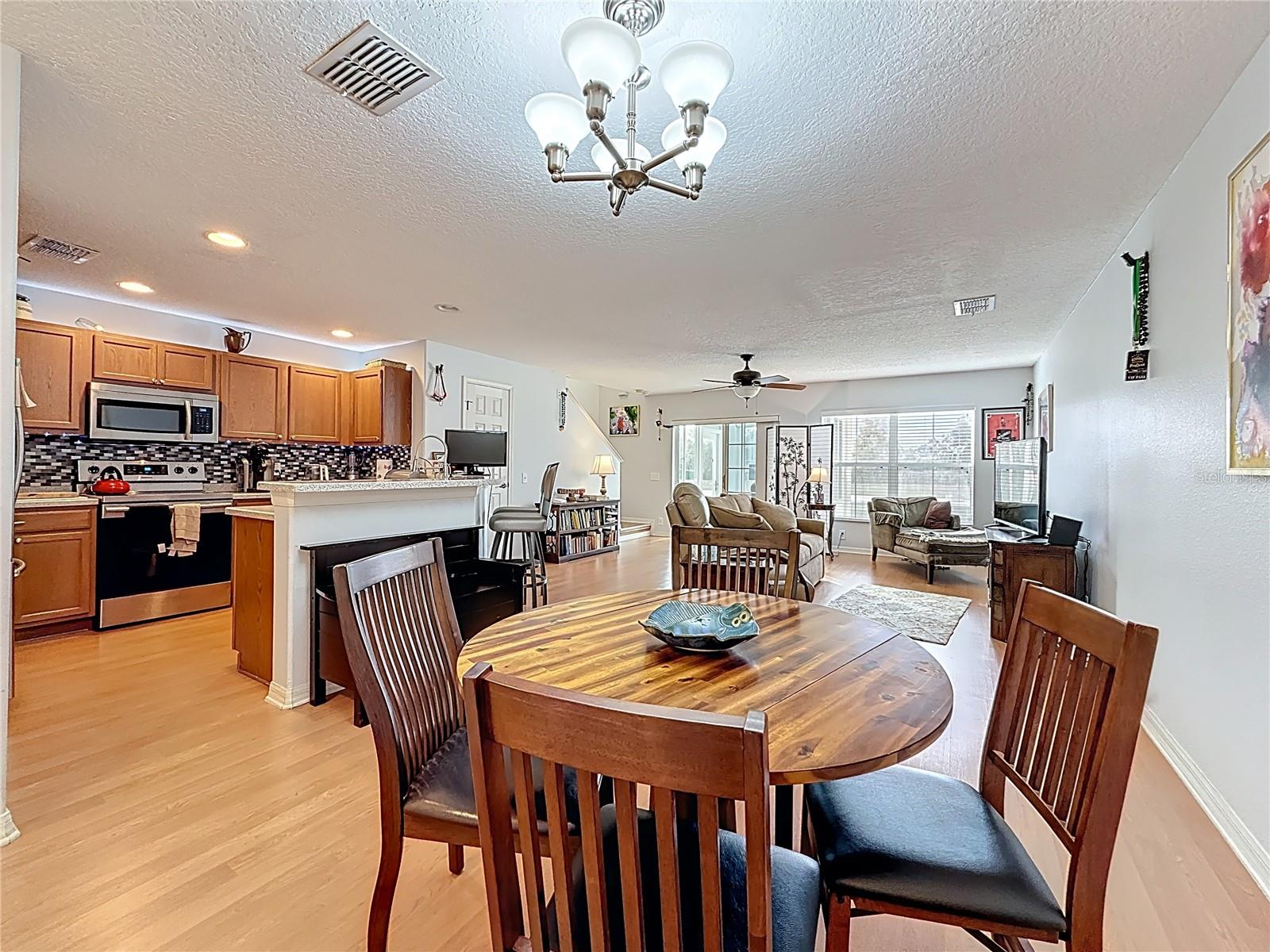 Image 6 of 57 For 2058 Sun Down Drive