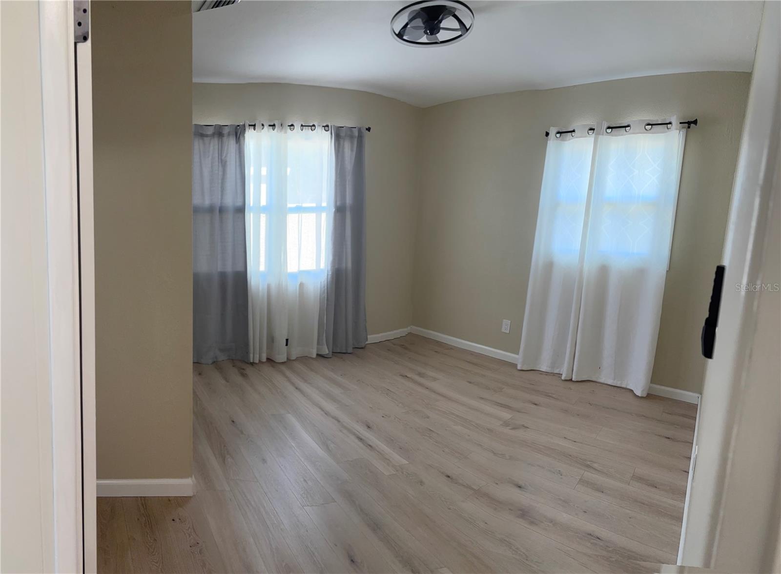 Image 10 of 15 For 7661 18th Way N 1