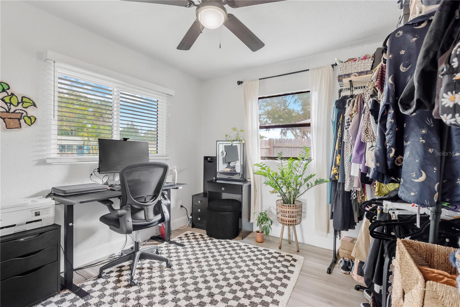 Image 12 of 39 For 6890 80th Avenue N