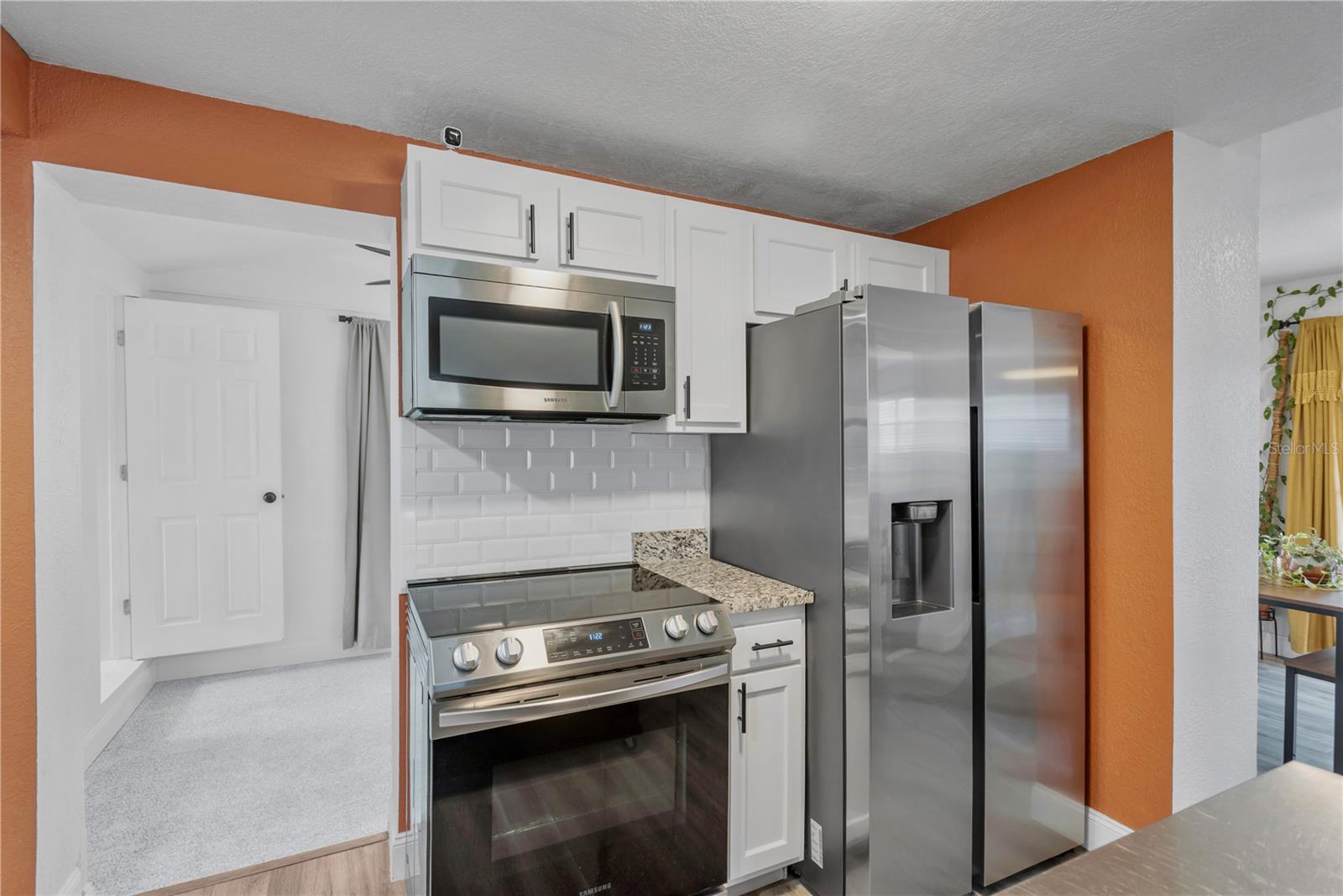 Image 20 of 39 For 6890 80th Avenue N