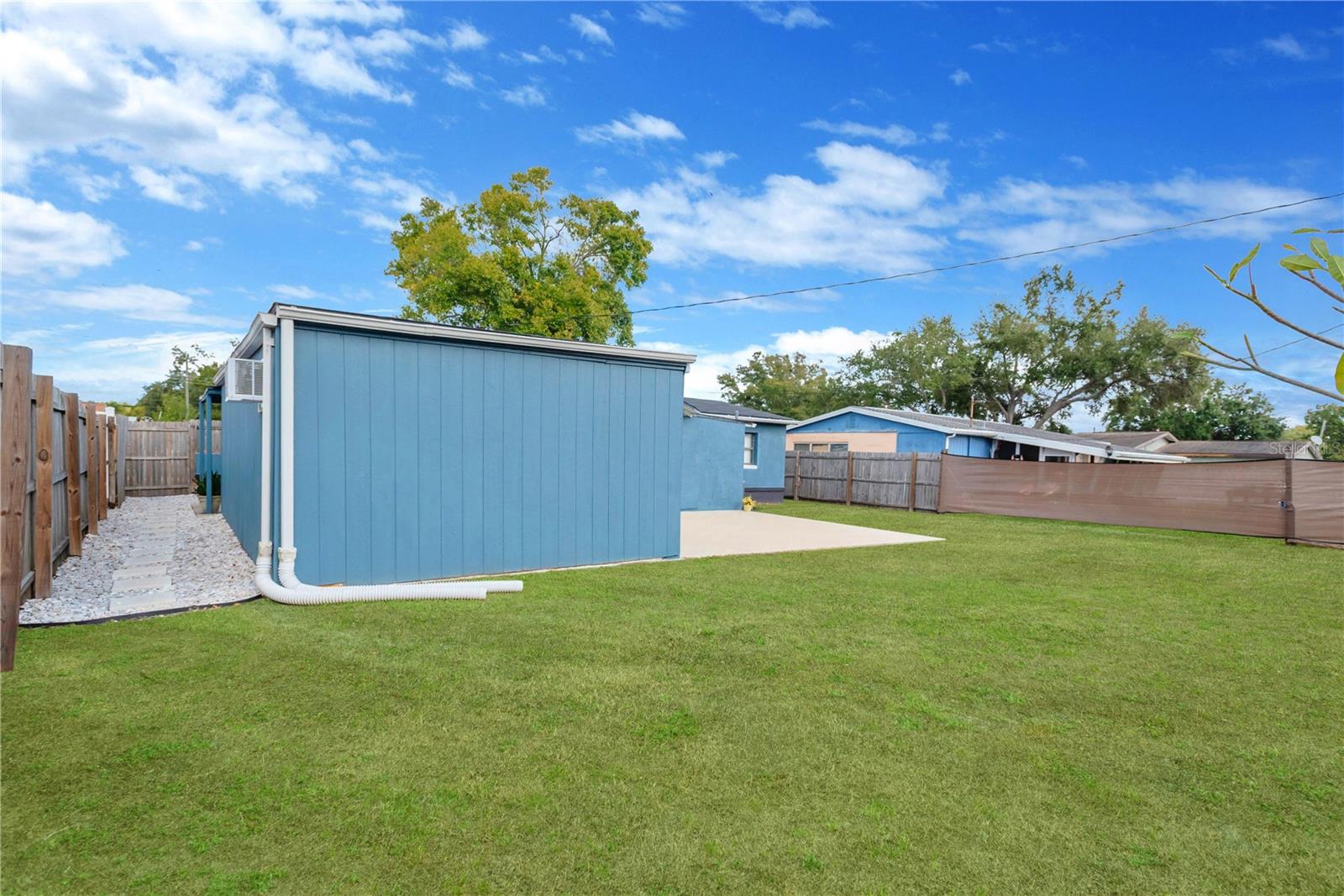 Image 33 of 39 For 6890 80th Avenue N