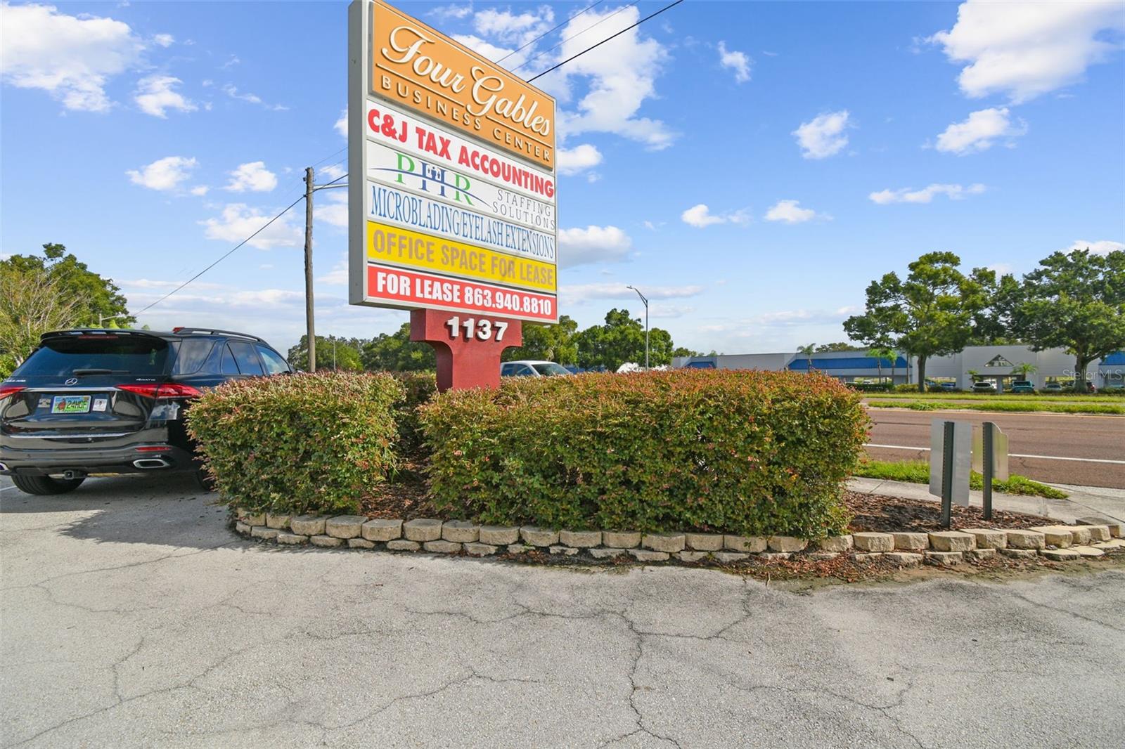 Image 20 of 39 For 1137 Bartow Road 205