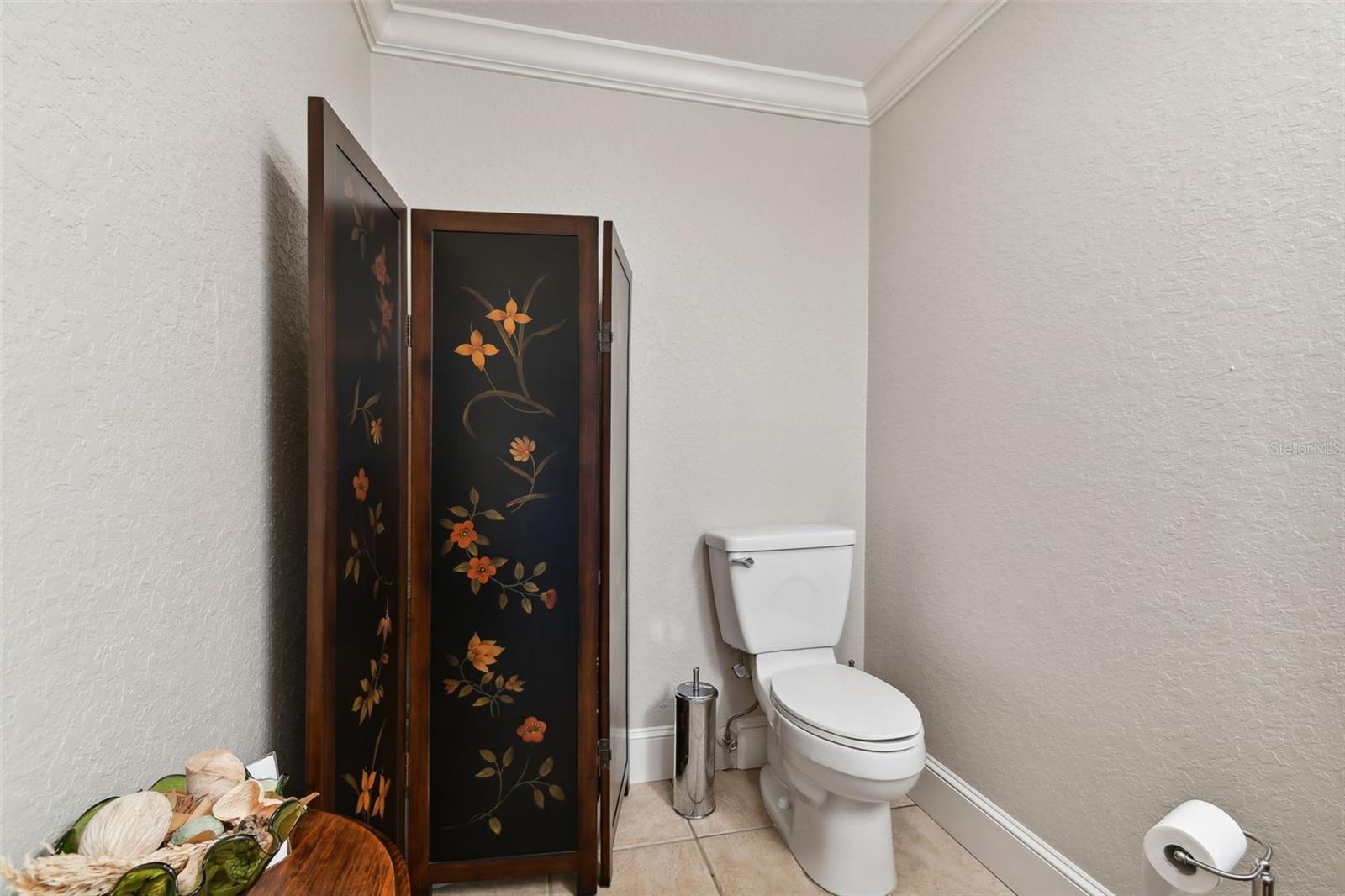 Image 27 of 39 For 1137 Bartow Road 205