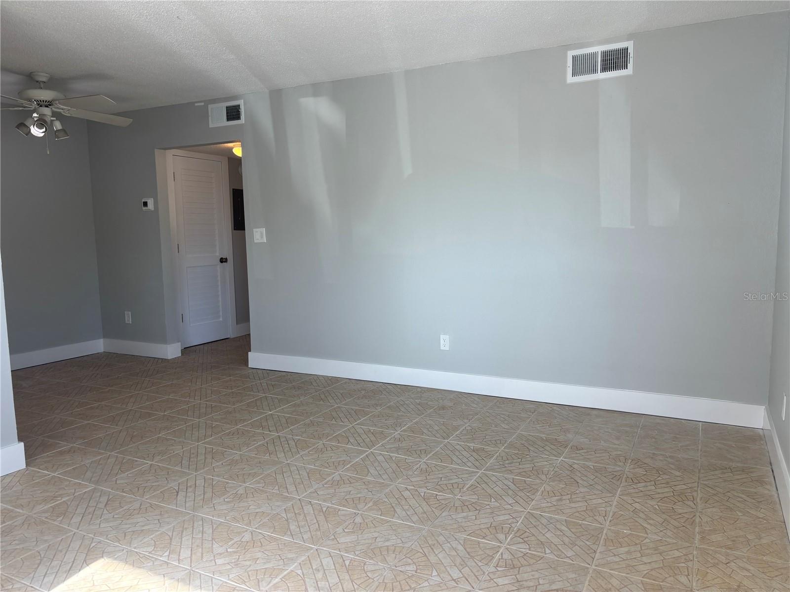 Image 3 of 7 For 7338 Coquina Way 1