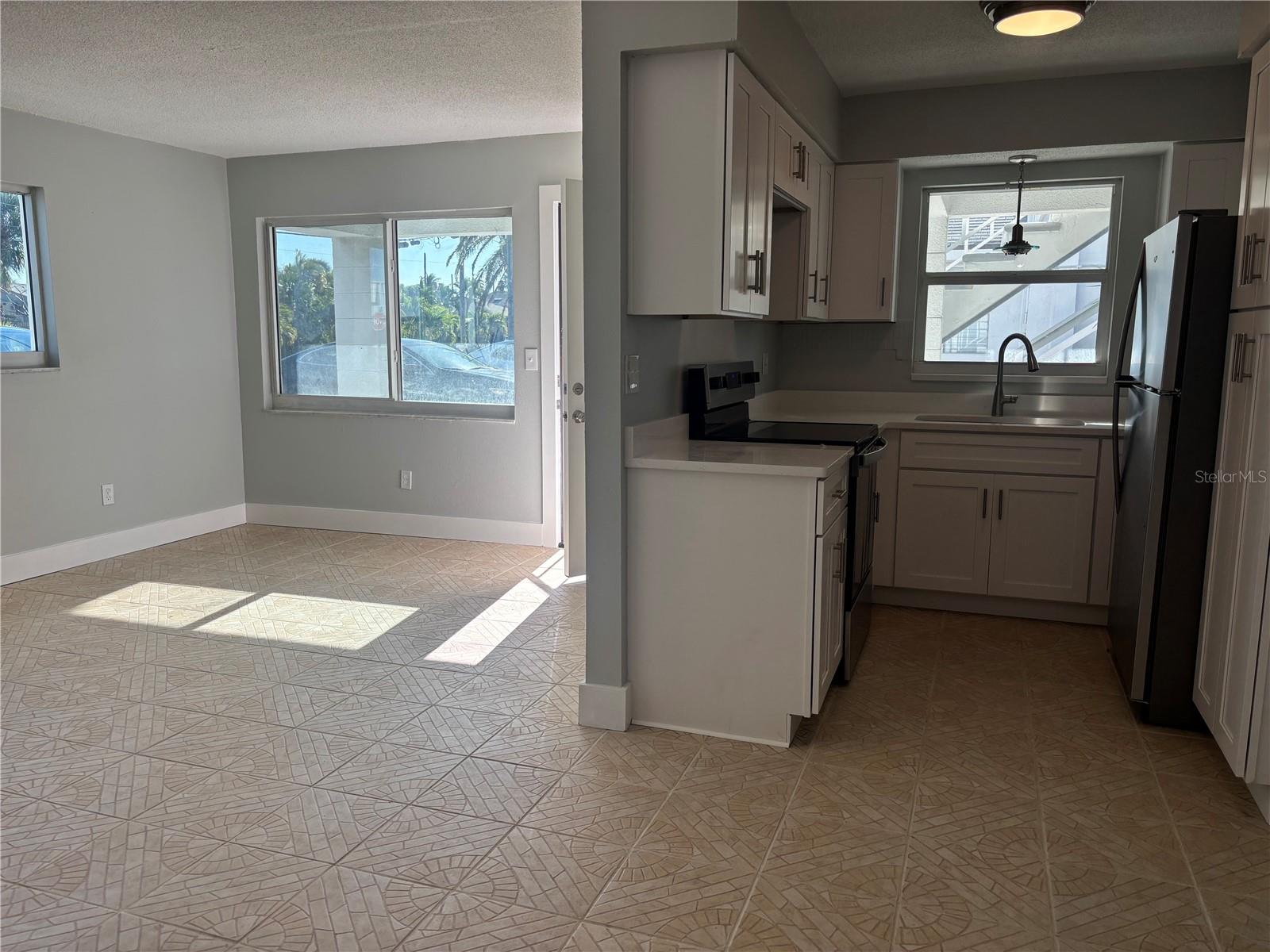 Image 4 of 7 For 7338 Coquina Way 1