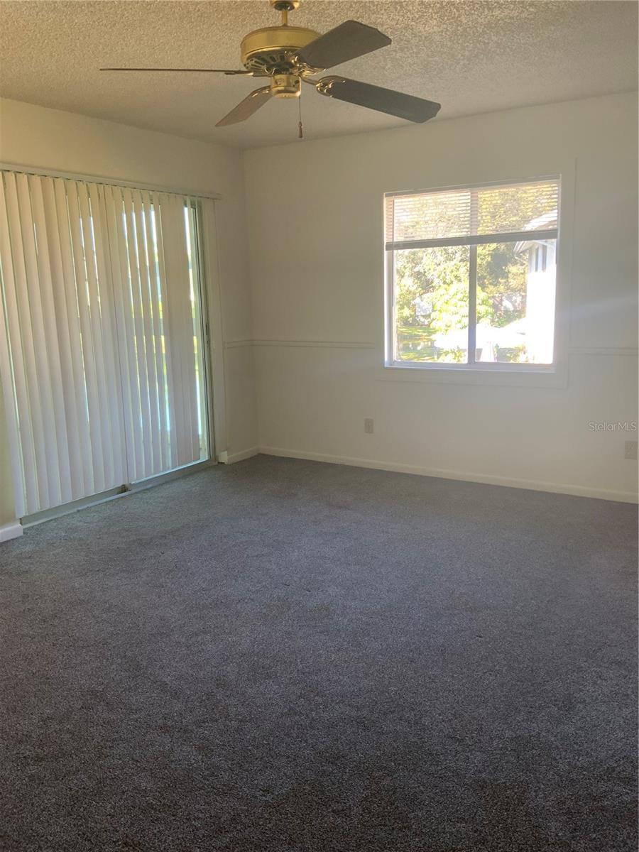 Image 19 of 29 For 11201 122nd Avenue 138